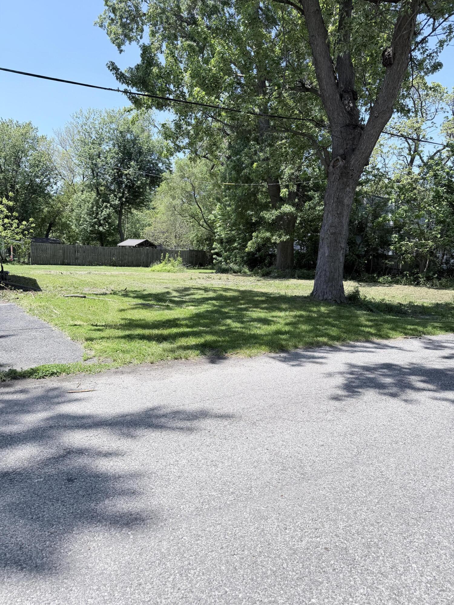 2880 Oklahoma Street, Lake Station, IN 46405; Image #20