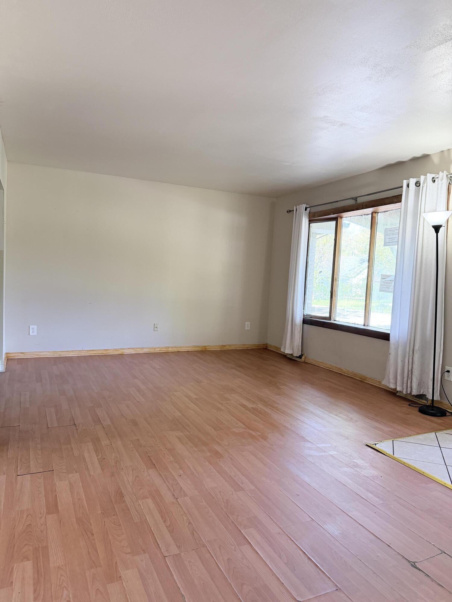 2880 Oklahoma Street, Lake Station, IN 46405; Image #6