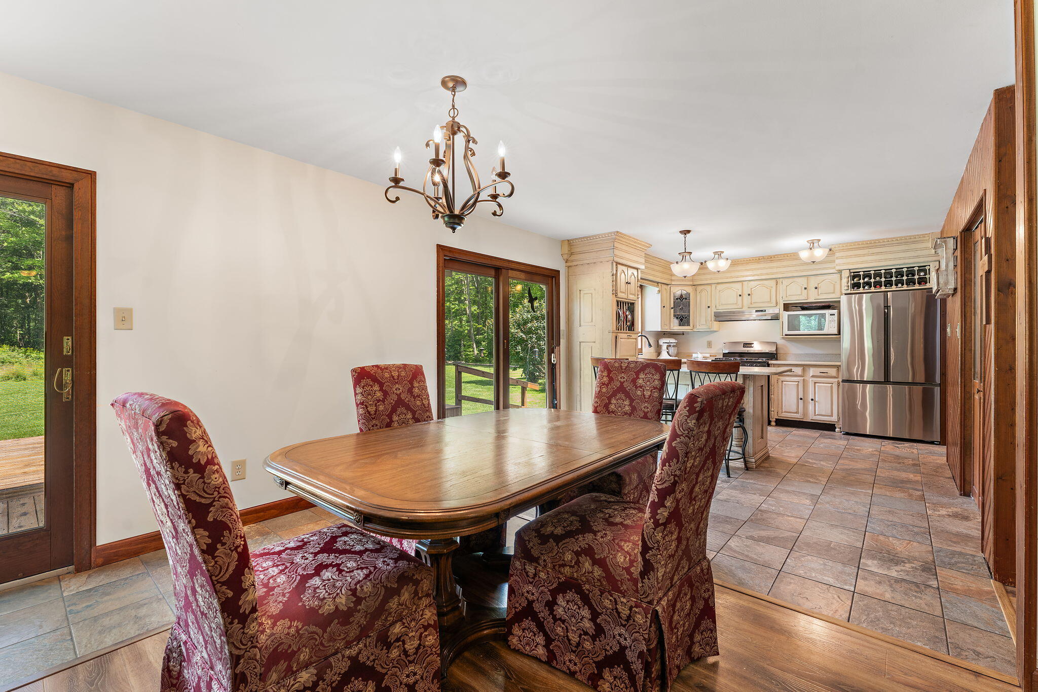 249 W 700 N, Valparaiso, IN 46385; Image #11