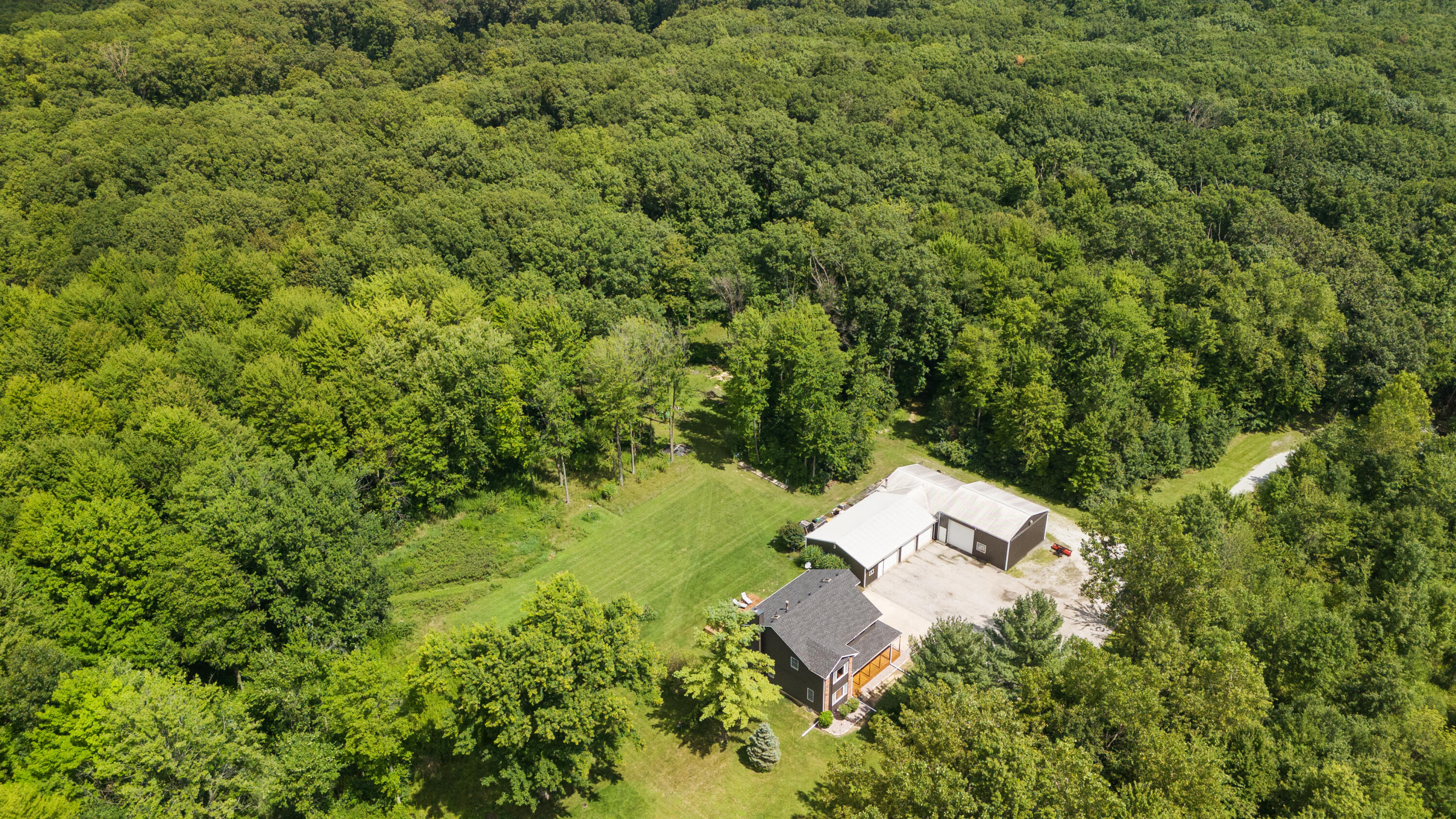 249 W 700 N, Valparaiso, IN 46385; Image #26