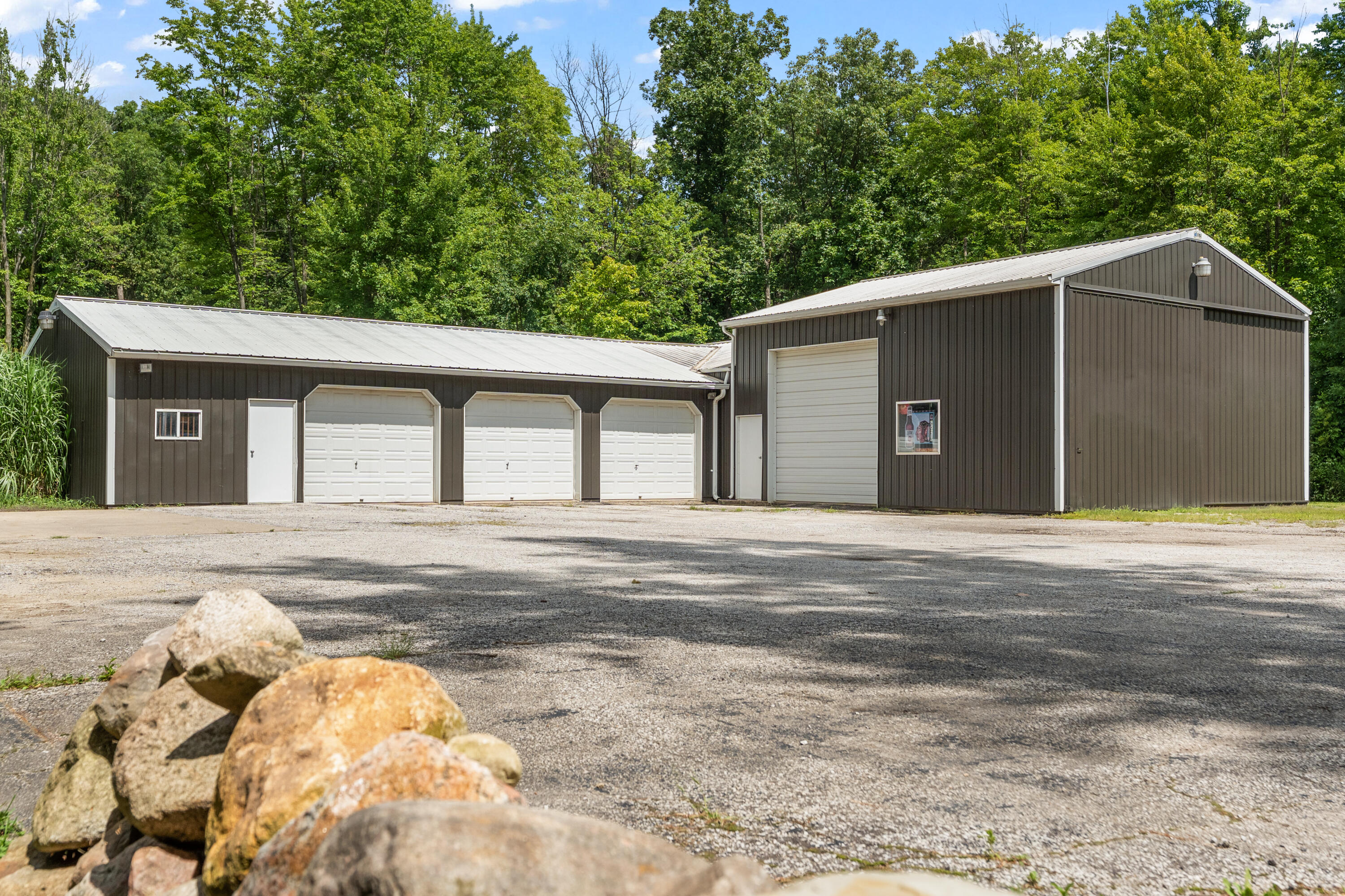 249 W 700 N, Valparaiso, IN 46385; Image #4