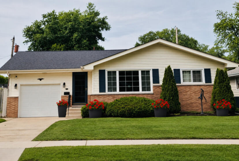118 Minter Drive, Griffith, IN 46319; Image #1