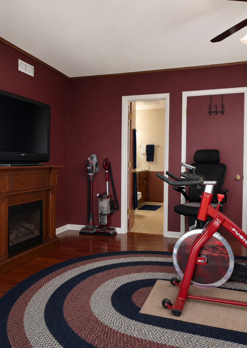 118 Minter Drive, Griffith, IN 46319; Image #13