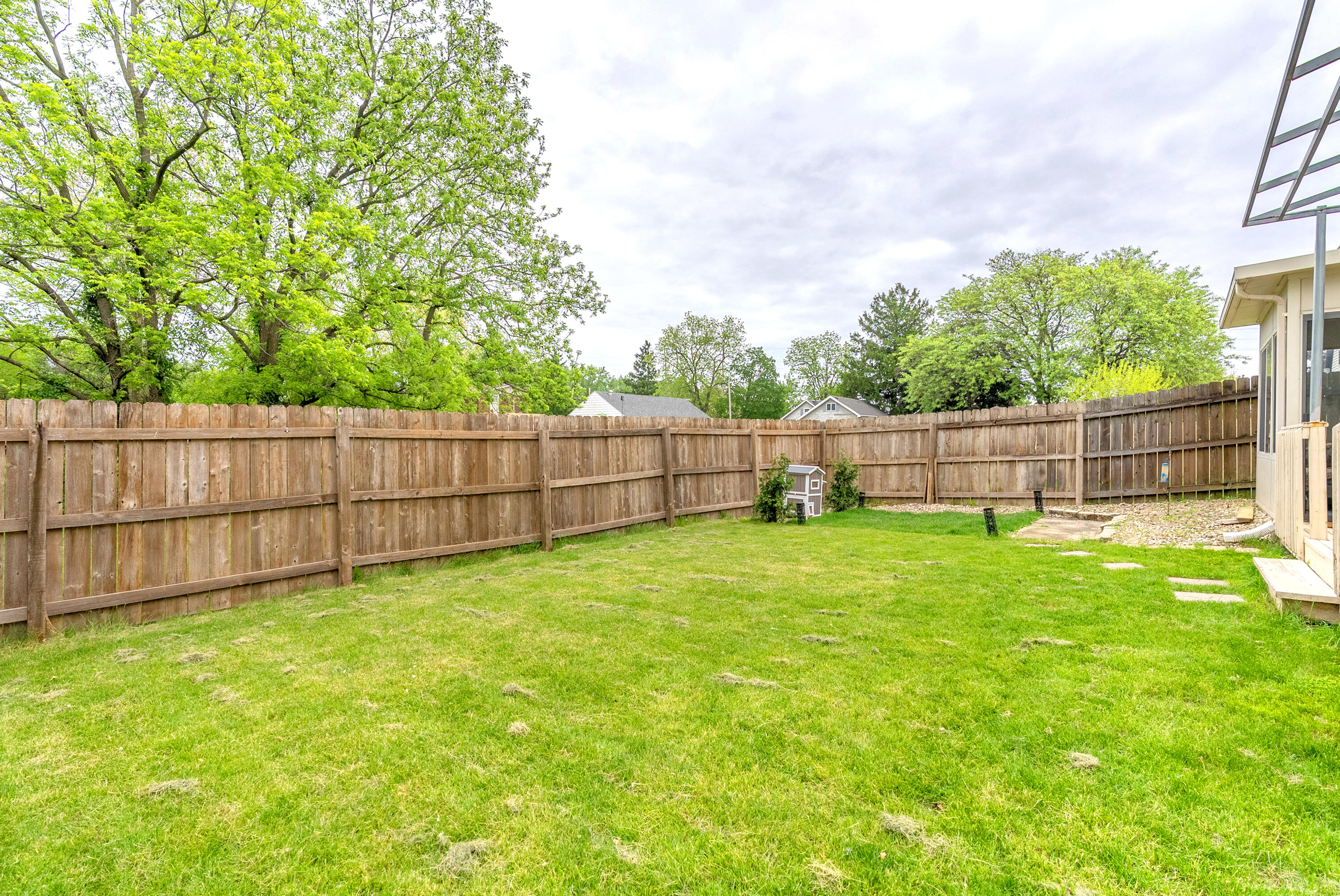 80 Lukes Court, Hobart, IN 46342; Image #18
