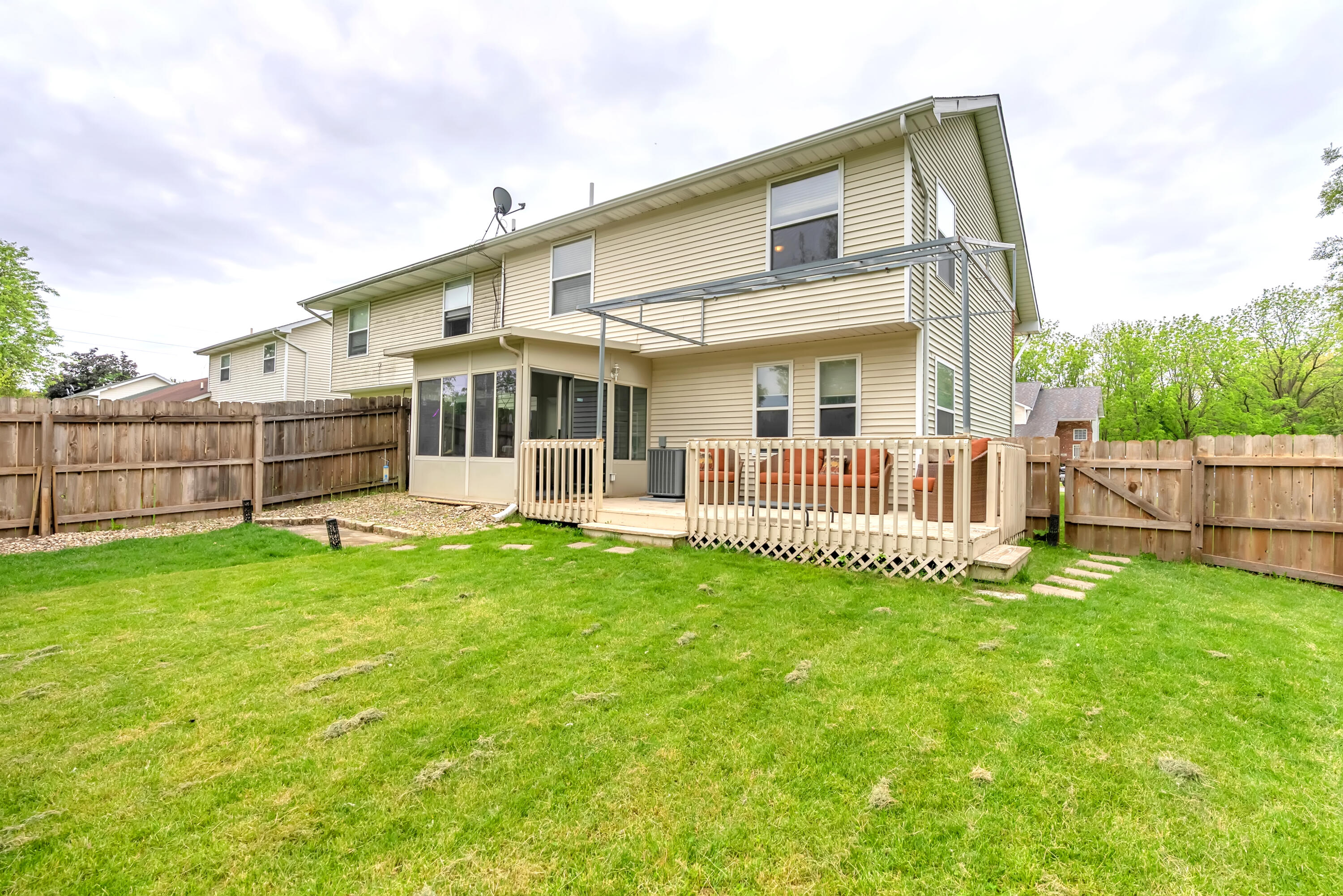 80 Lukes Court, Hobart, IN 46342; Image #19