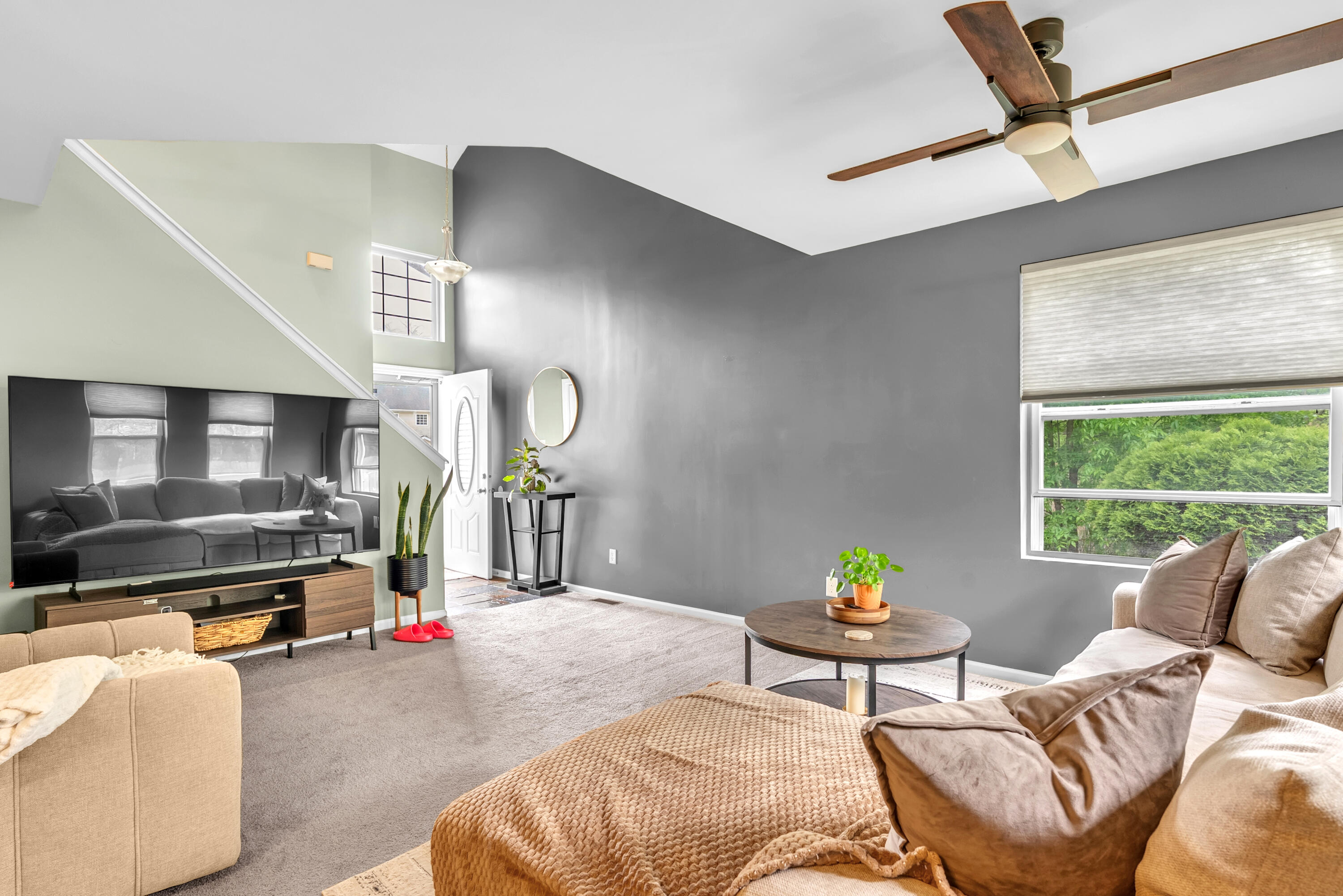 80 Lukes Court, Hobart, IN 46342; Image #3