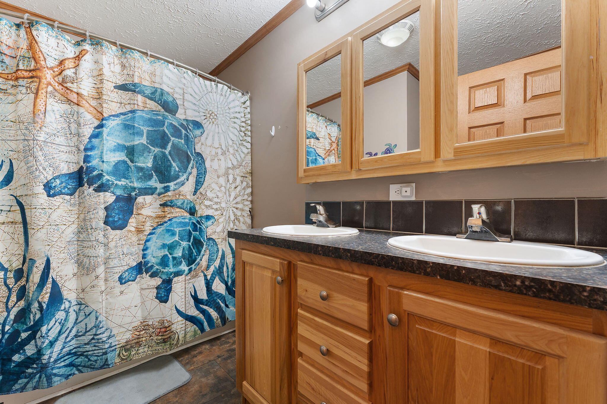 2028 E 925 N, Wheatfield, IN 46392; Image #13