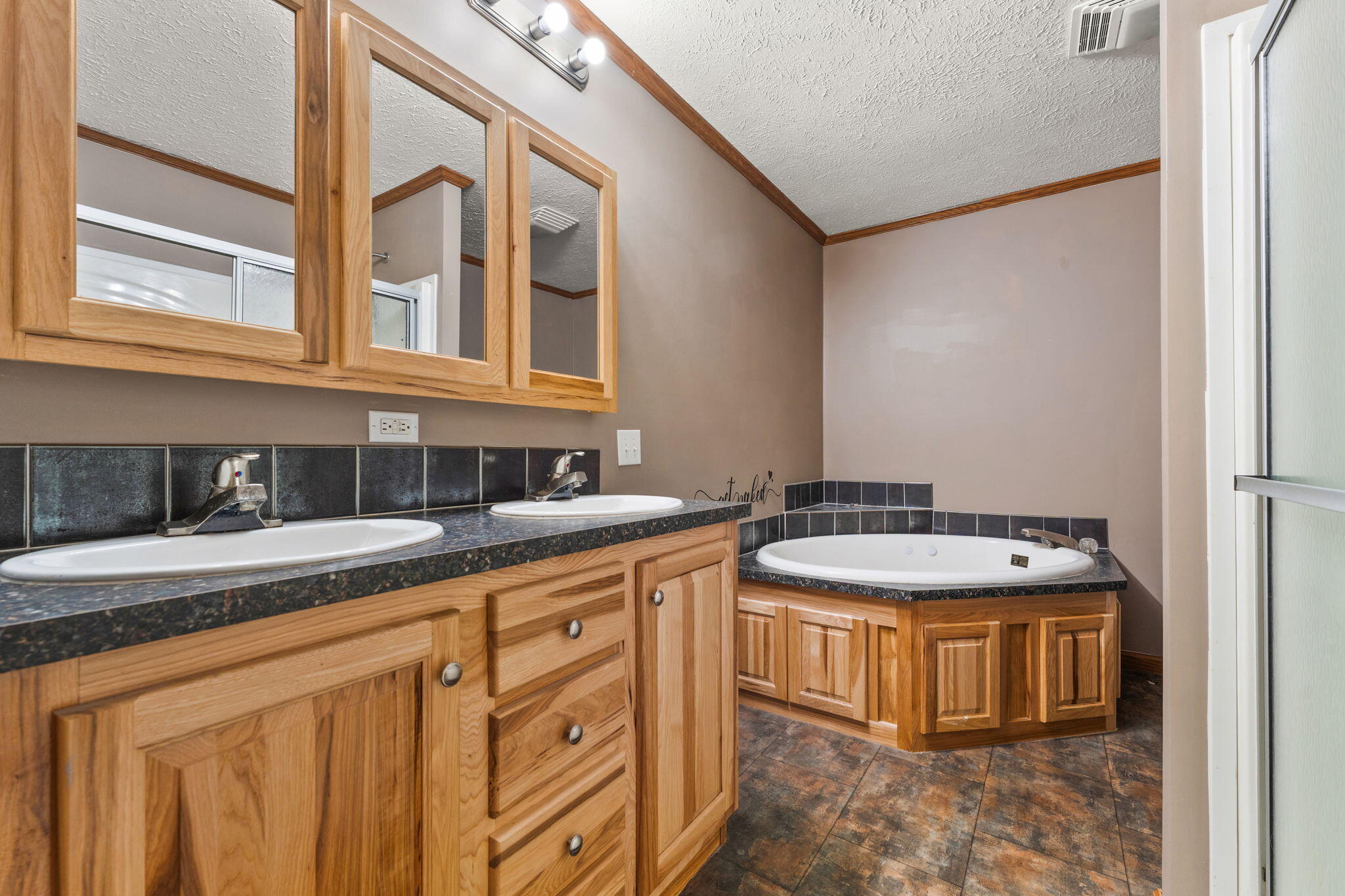 2028 E 925 N, Wheatfield, IN 46392; Image #20