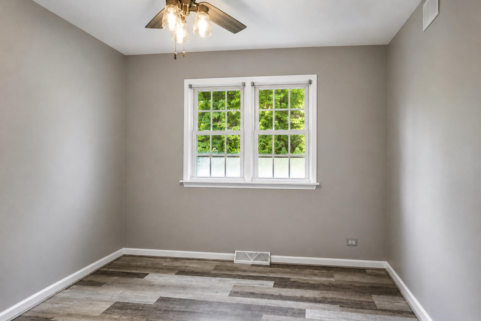 715 River Drive, Munster, IN 46321; Image #9