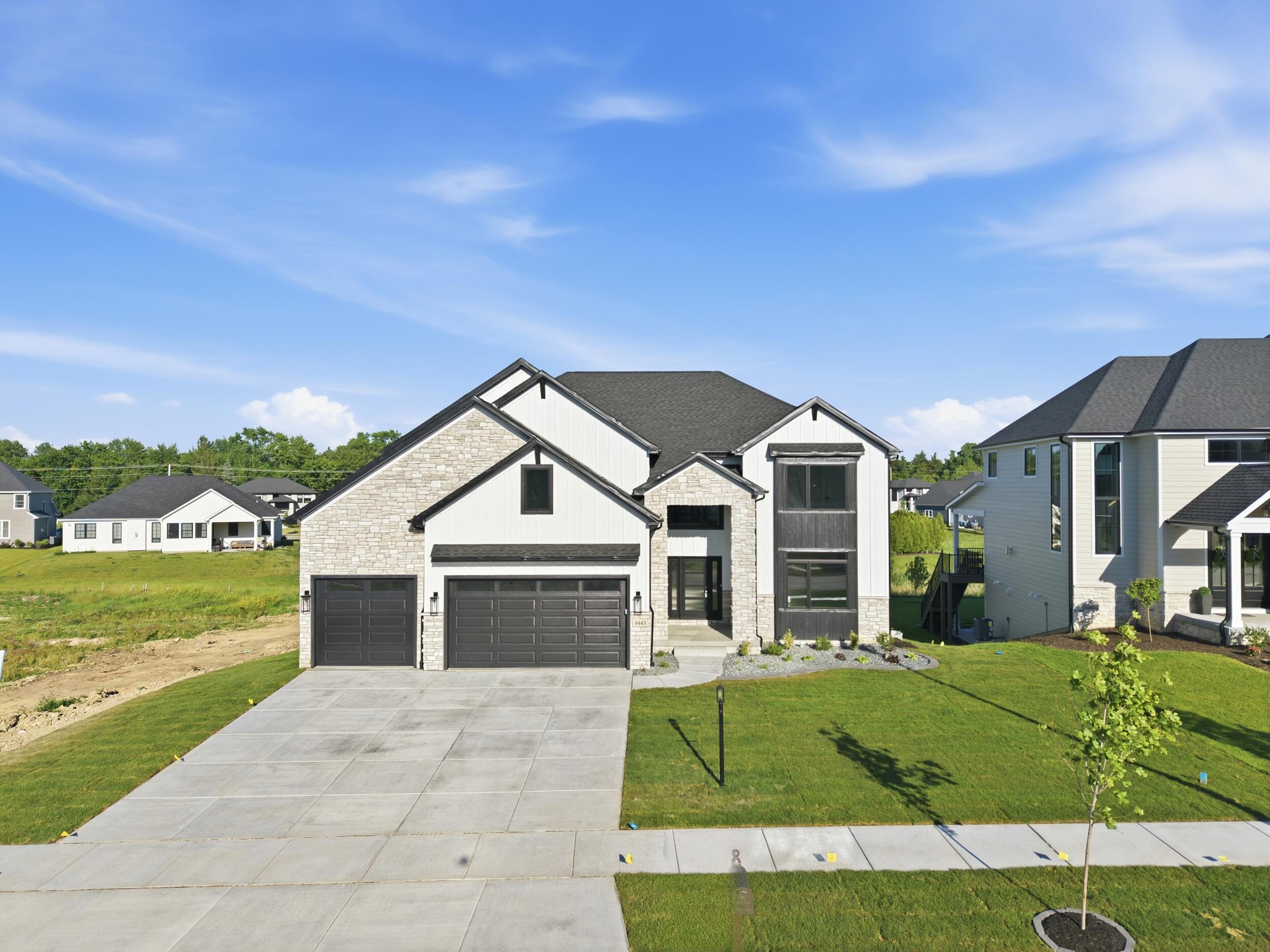 9443 Tall Grass Trail, St. John, IN 46373; Image #1