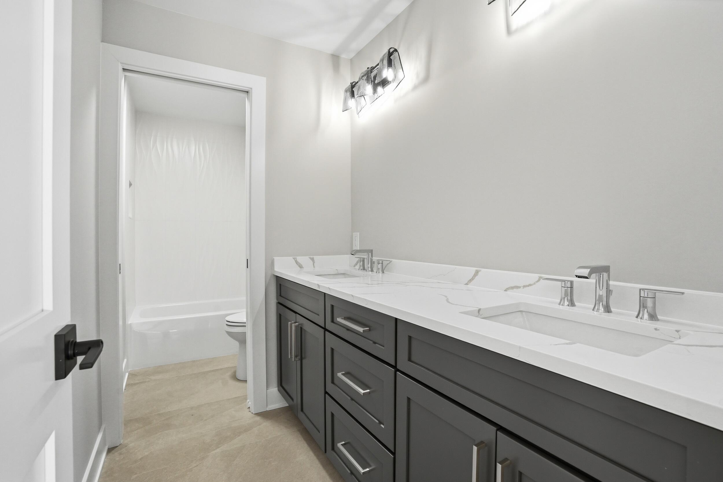 9443 Tall Grass Trail, St. John, IN 46373; Image #46
