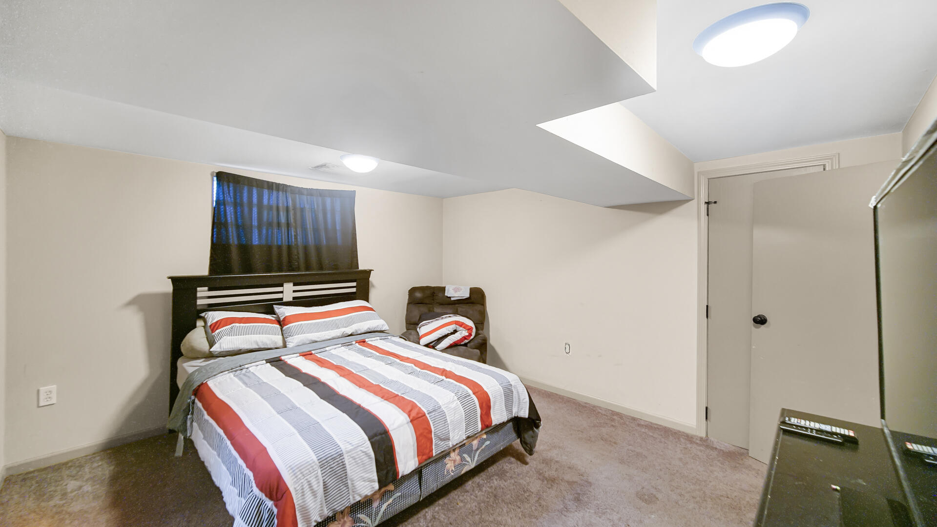 8235 Ellsworth Court, Merrillville, IN 46410; Image #18