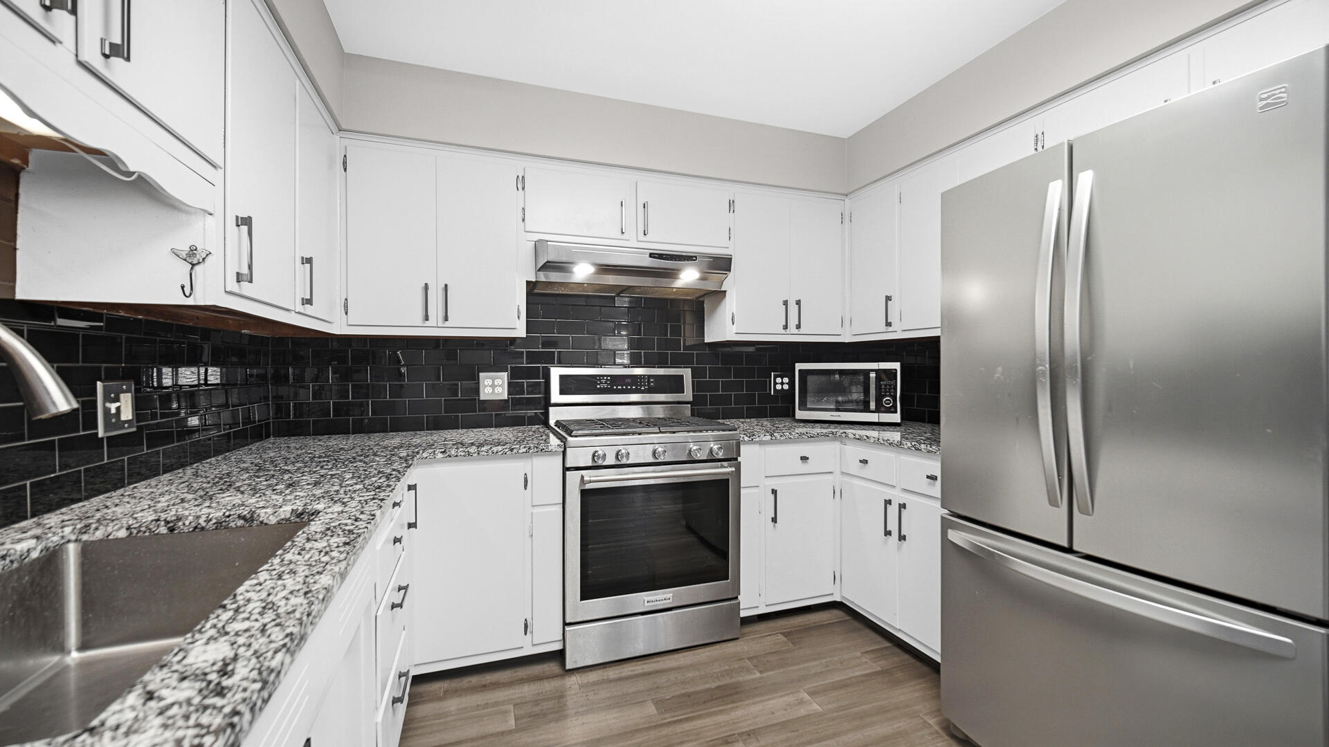 1404 Washington Street, Valparaiso, IN 46383; Image #16