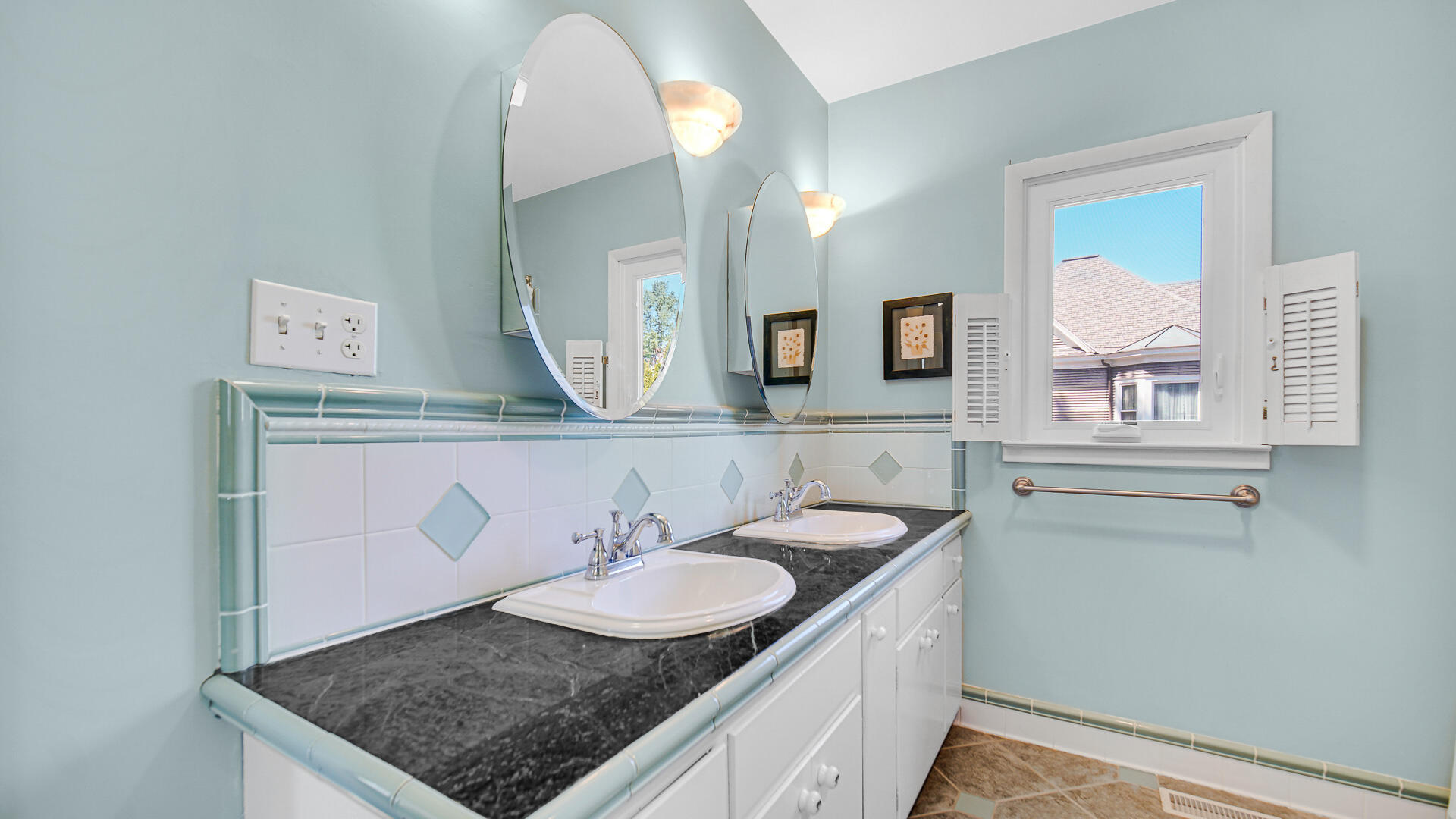 1404 Washington Street, Valparaiso, IN 46383; Image #22