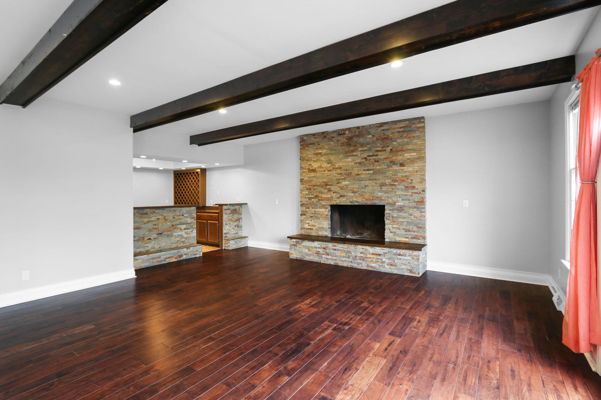 366 Devon Court, Valparaiso, IN 46385; Image #12