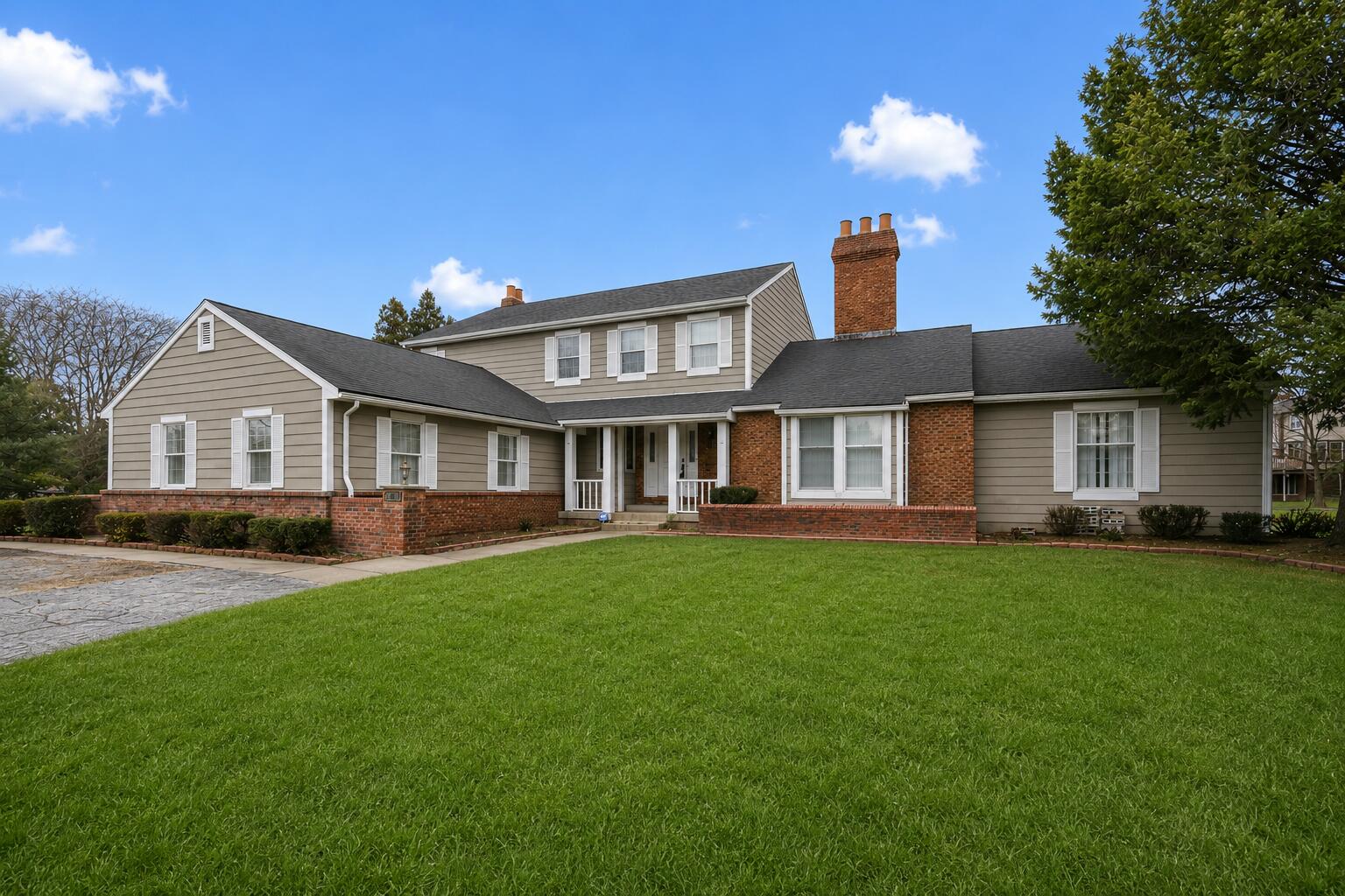 366 Devon Court, Valparaiso, IN 46385; Image #2