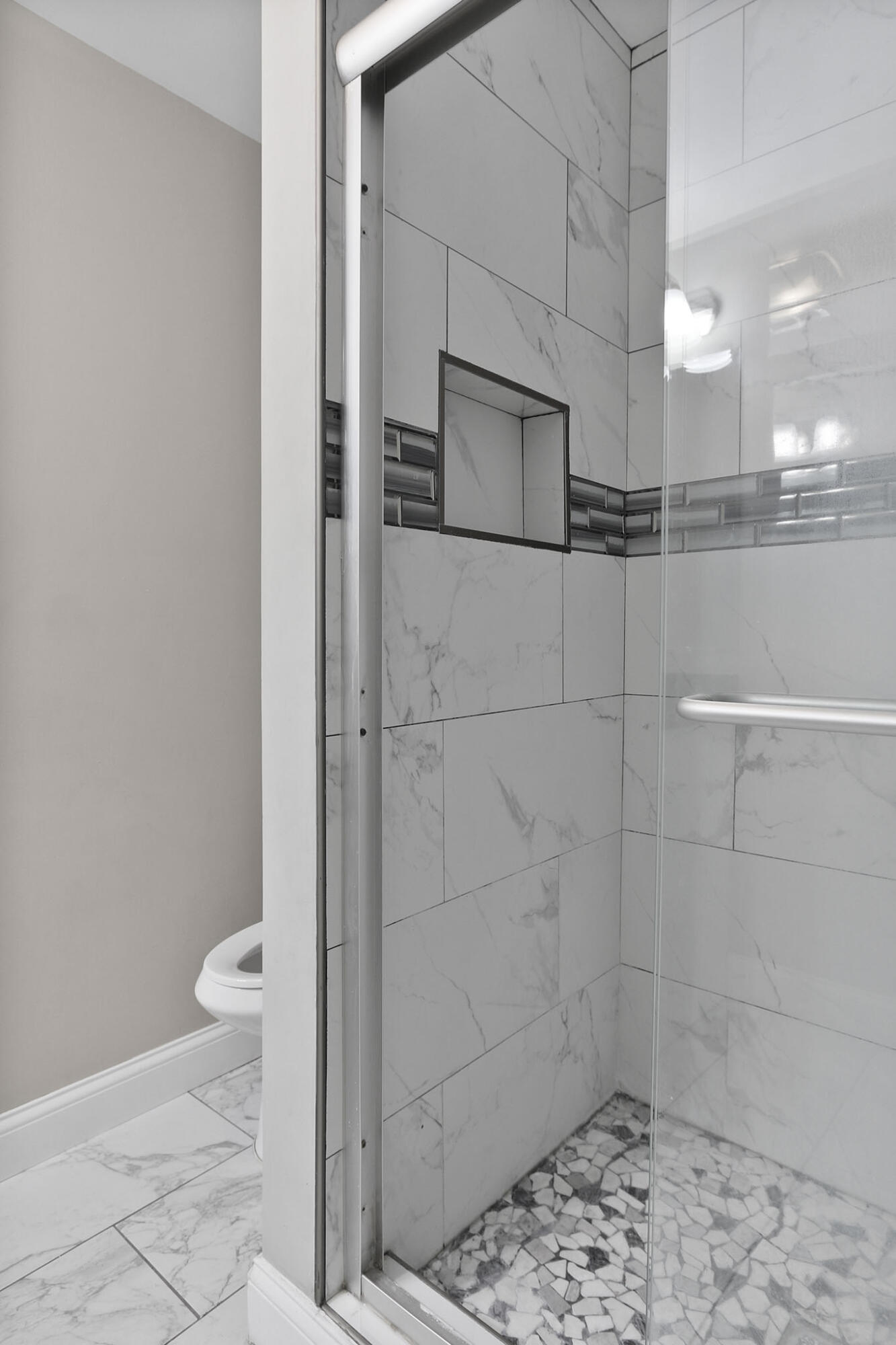 366 Devon Court, Valparaiso, IN 46385; Image #43