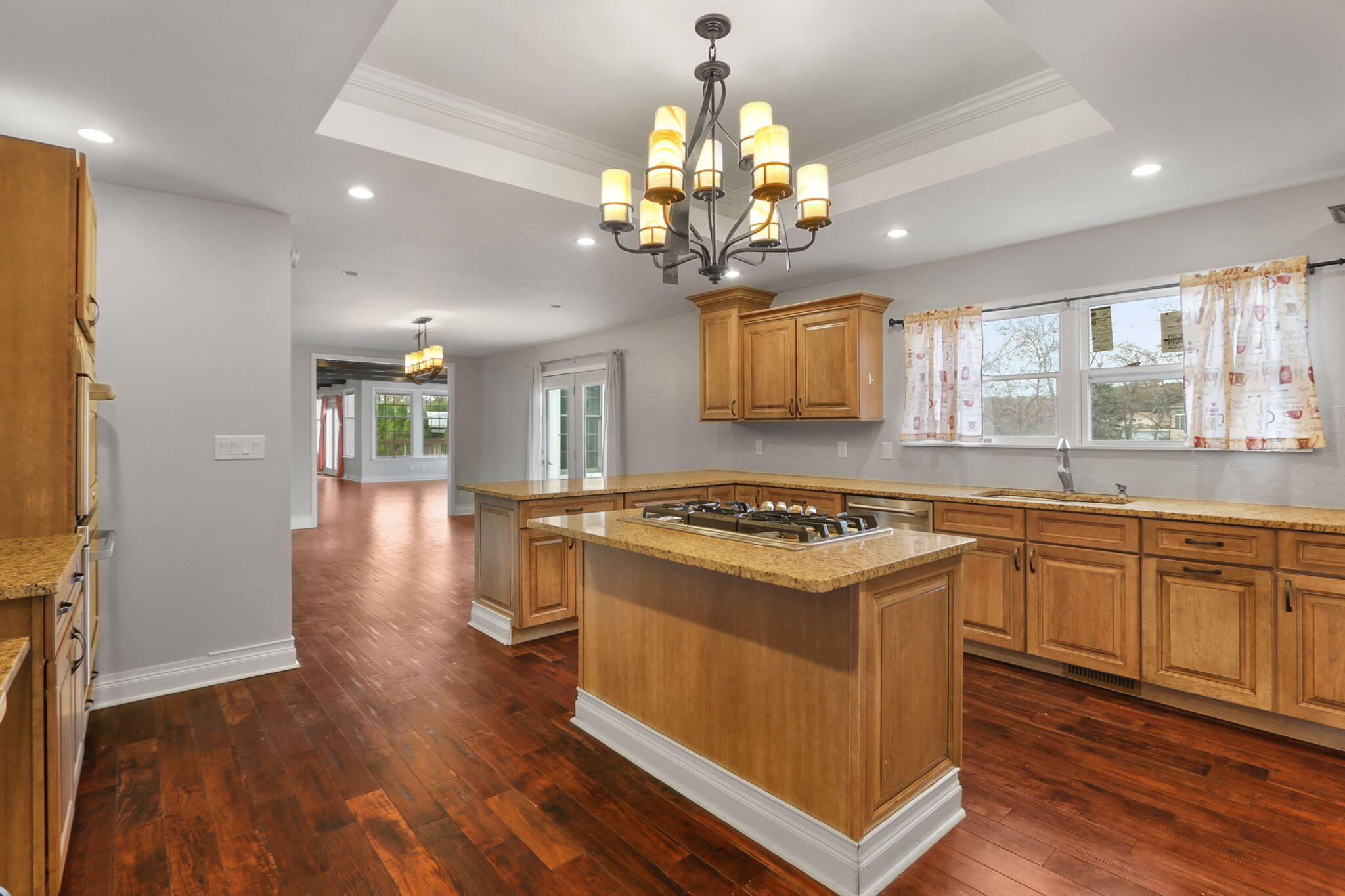 366 Devon Court, Valparaiso, IN 46385; Image #9