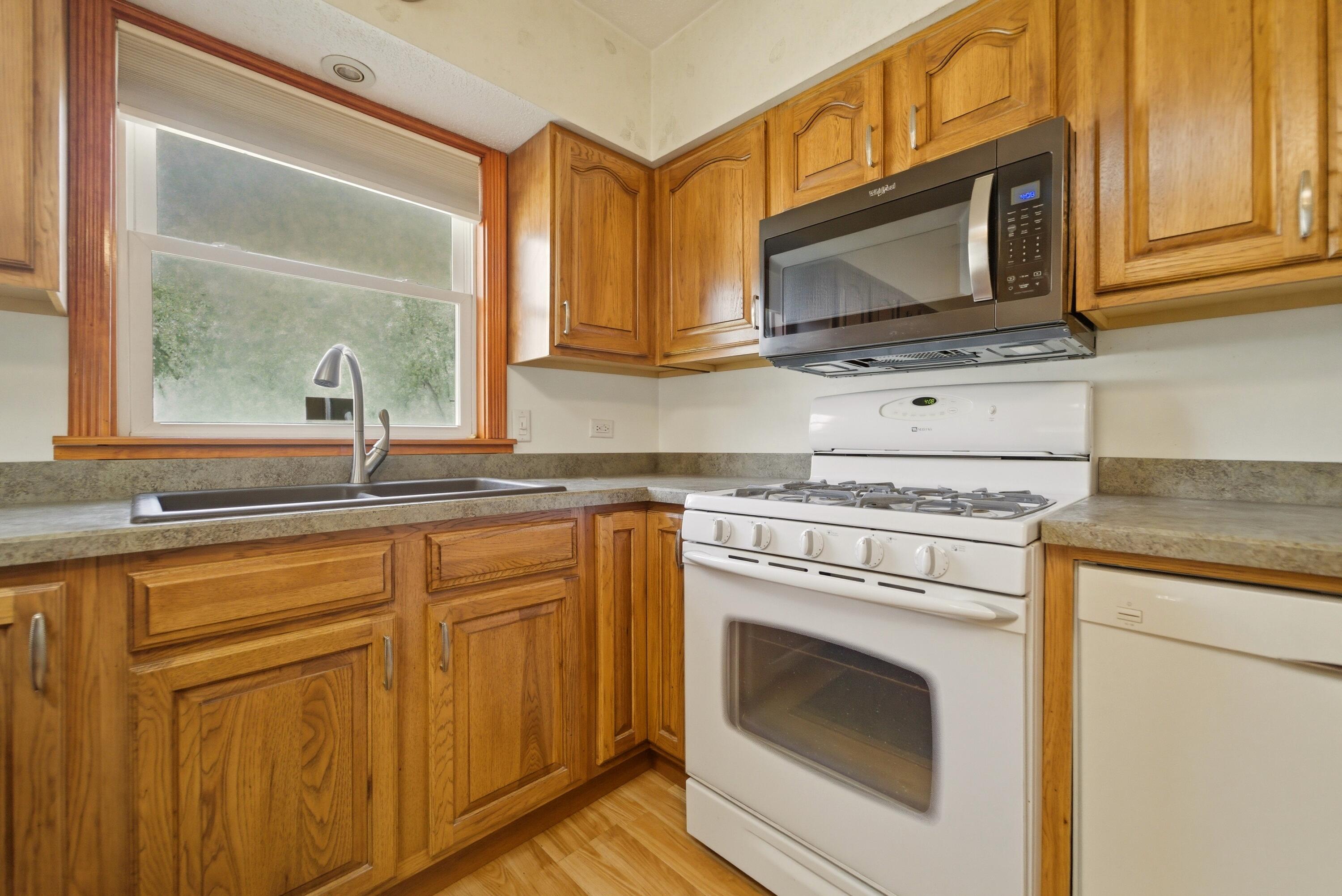 224 Madison Street, Michigan City, IN 46360; Image #11