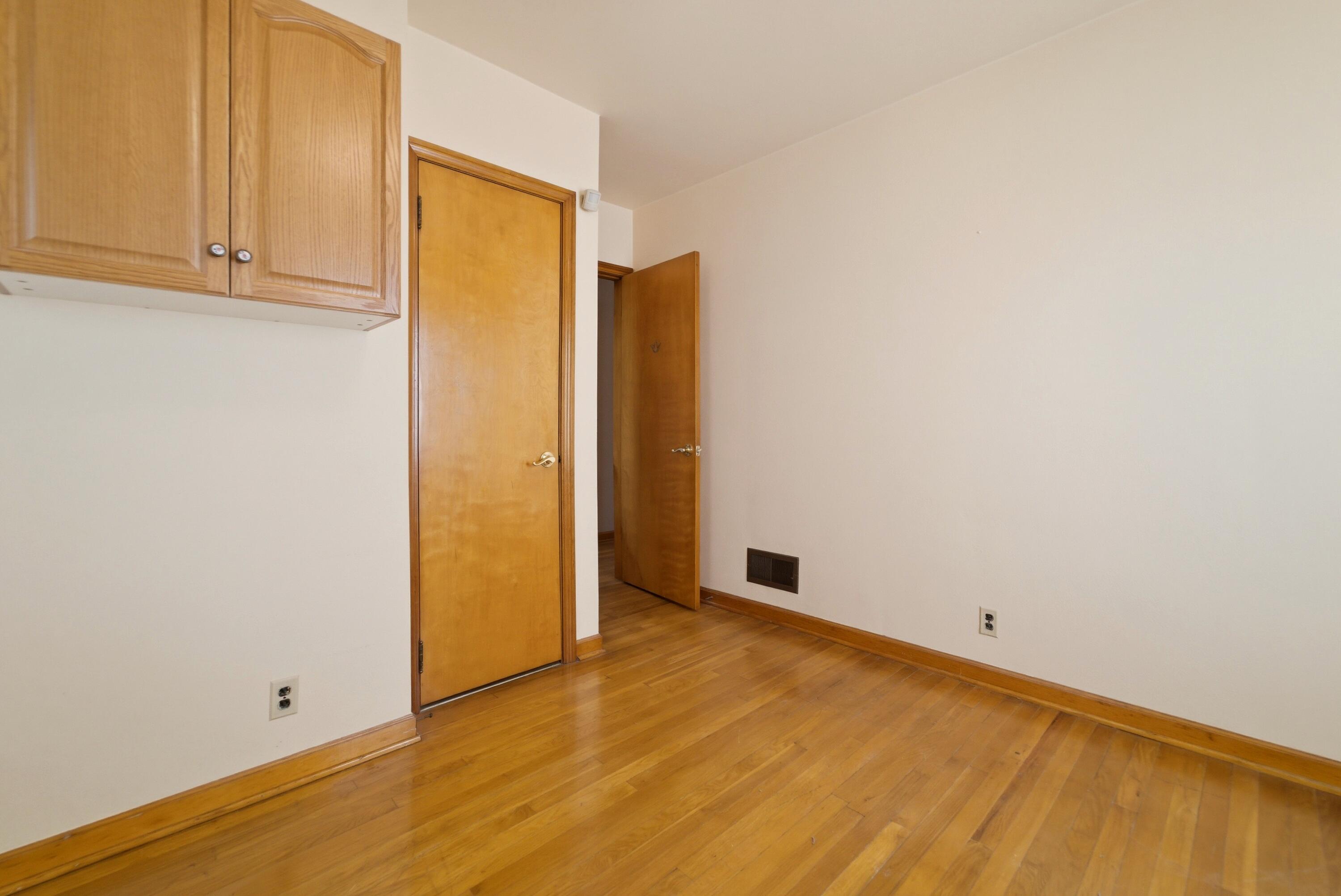 224 Madison Street, Michigan City, IN 46360; Image #17