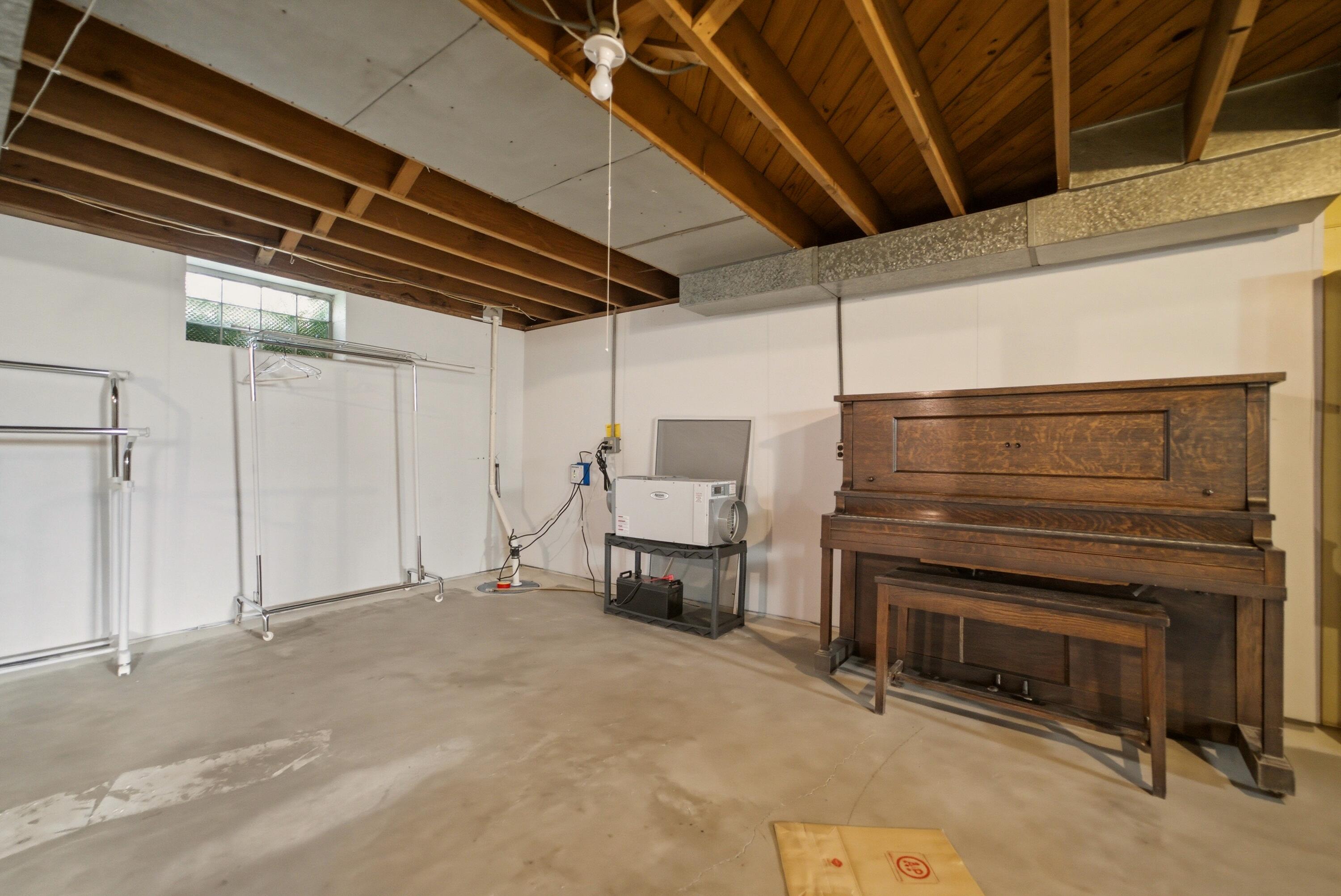 224 Madison Street, Michigan City, IN 46360; Image #26