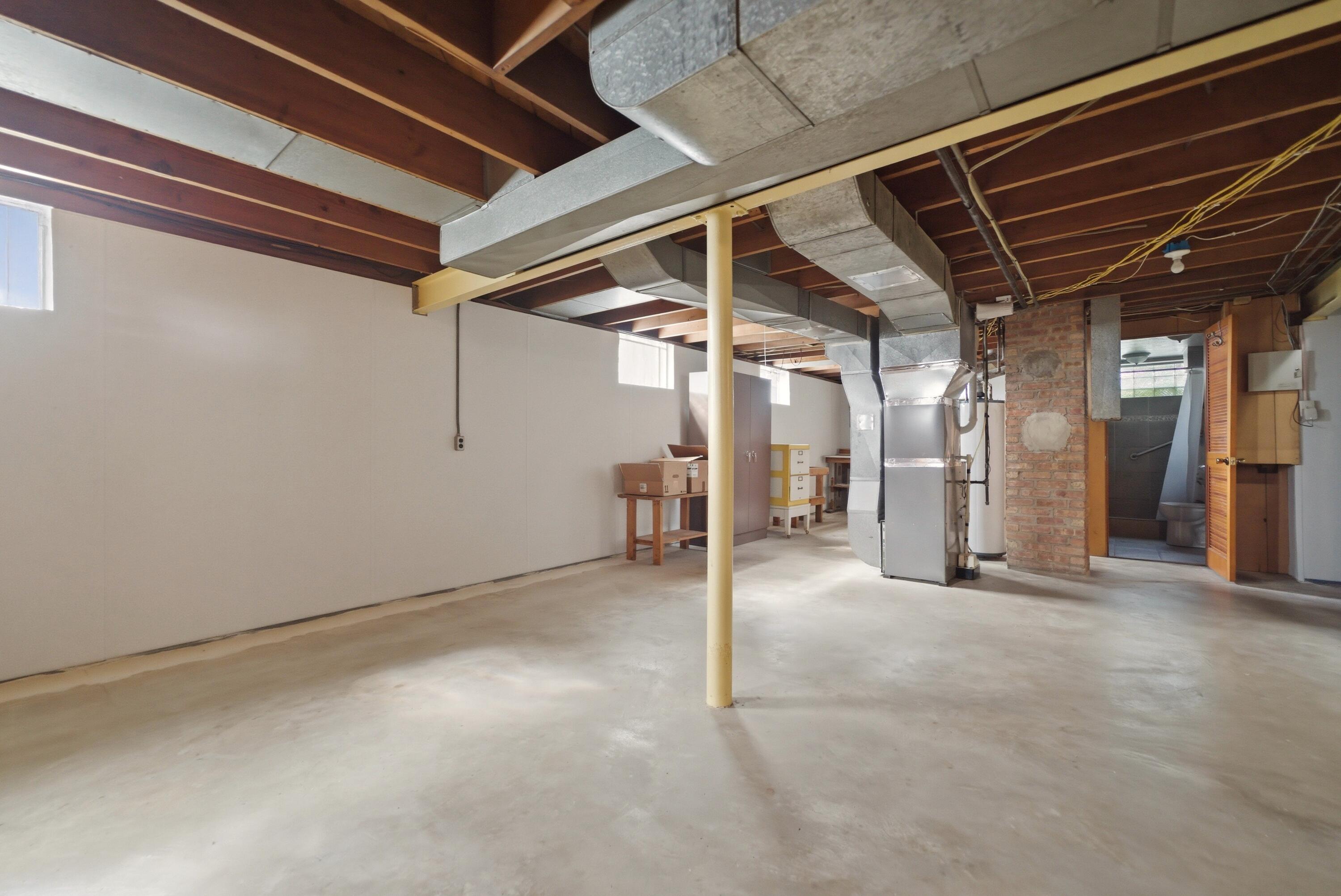 224 Madison Street, Michigan City, IN 46360; Image #28