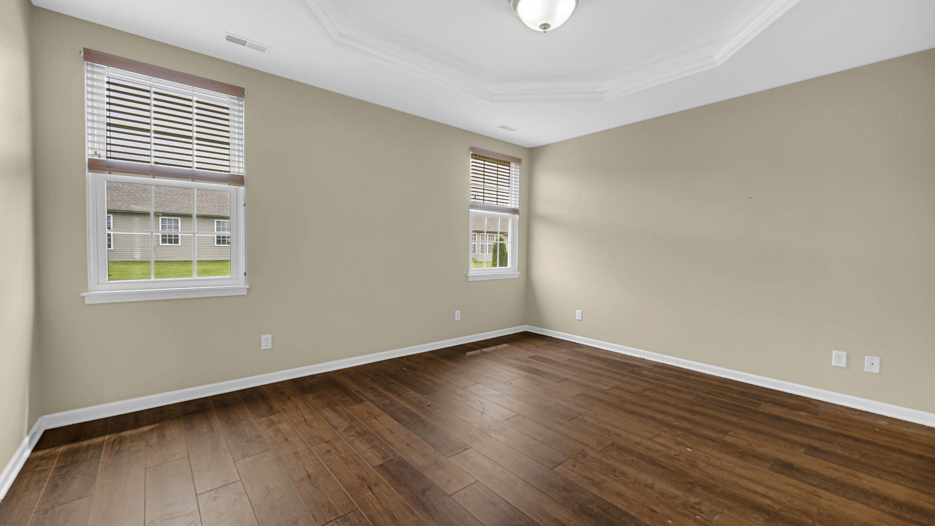 952 Portrait Place, Dyer, IN 46311; Image #17