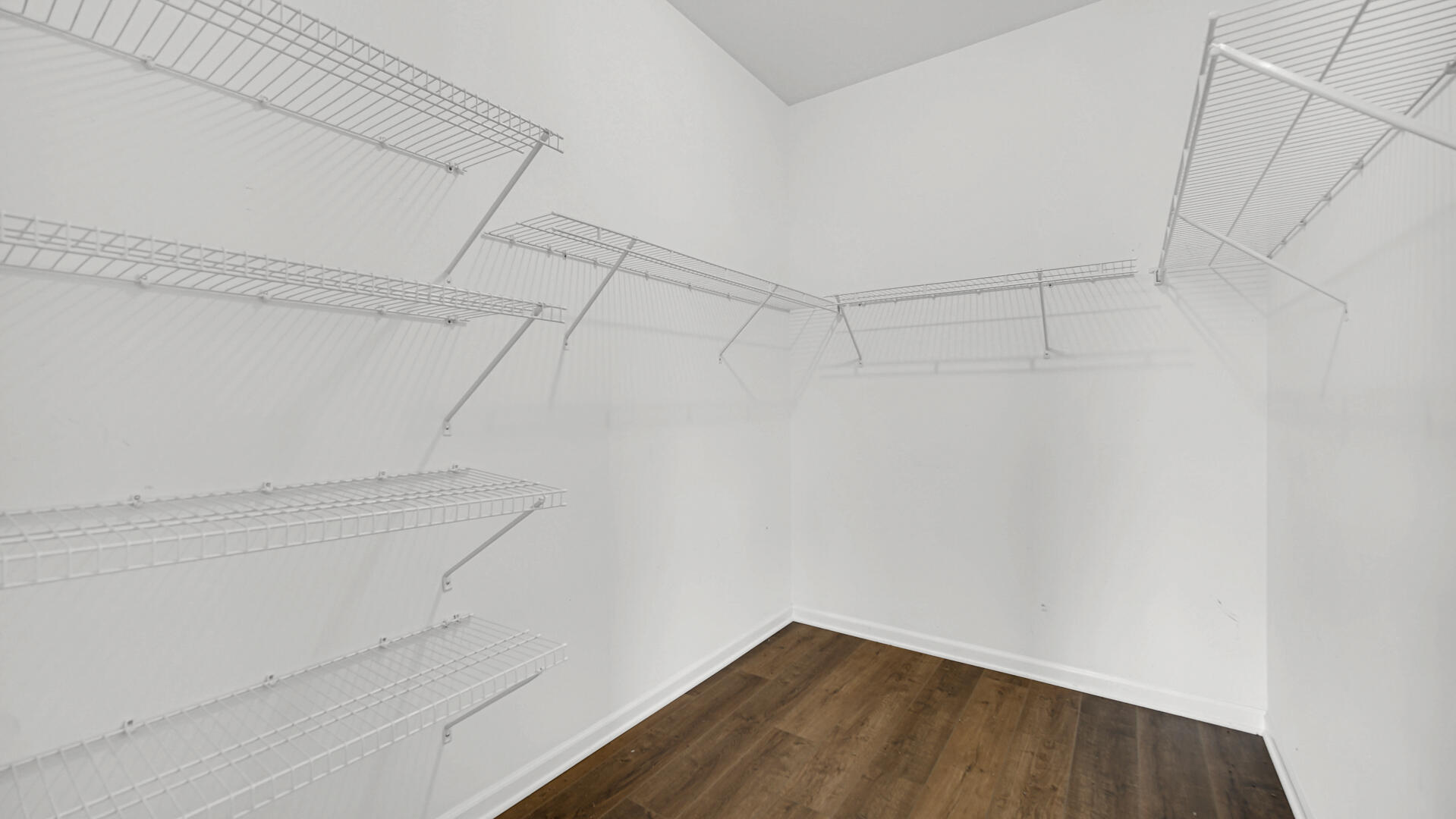 952 Portrait Place, Dyer, IN 46311; Image #20