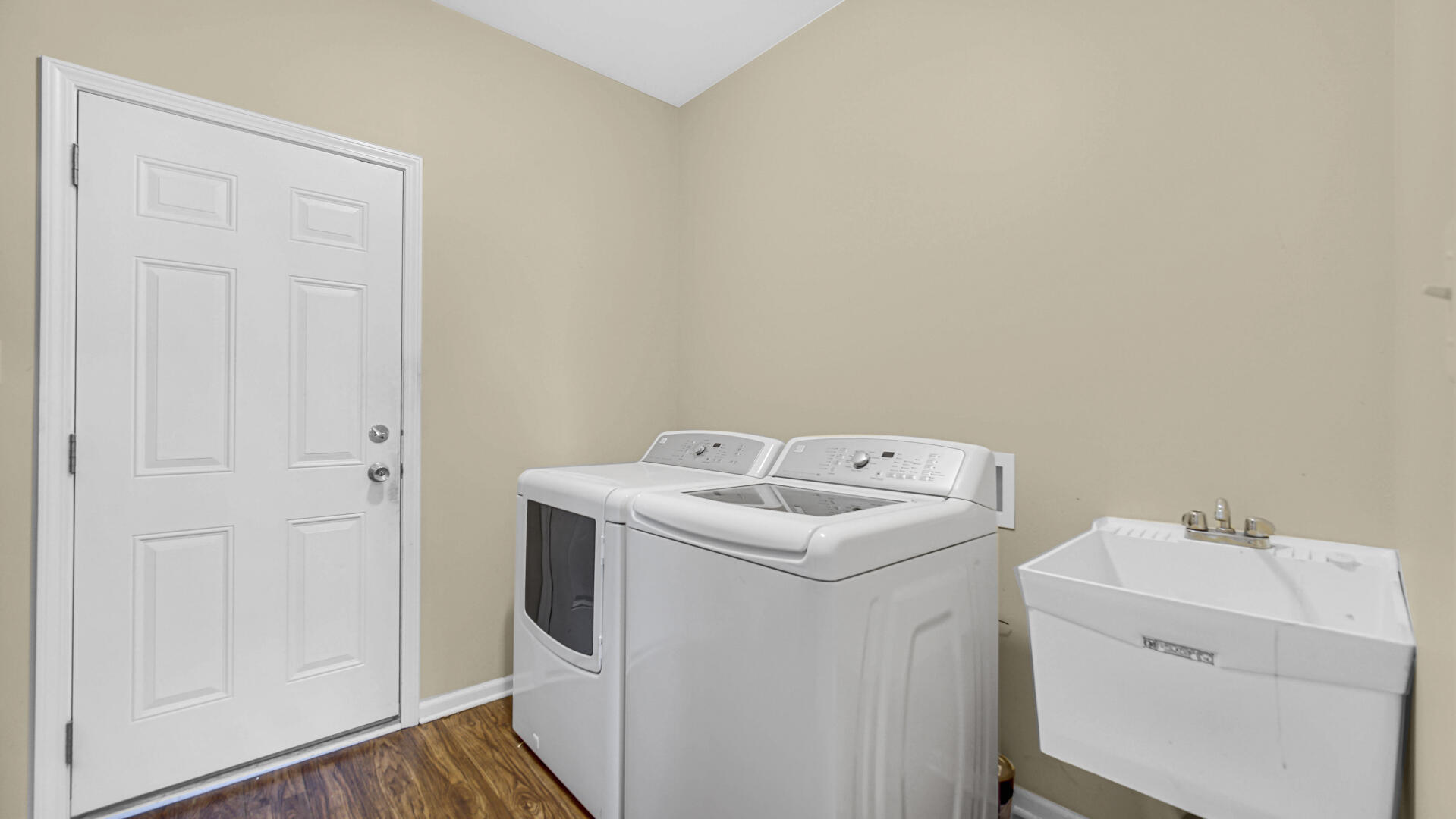 952 Portrait Place, Dyer, IN 46311; Image #22