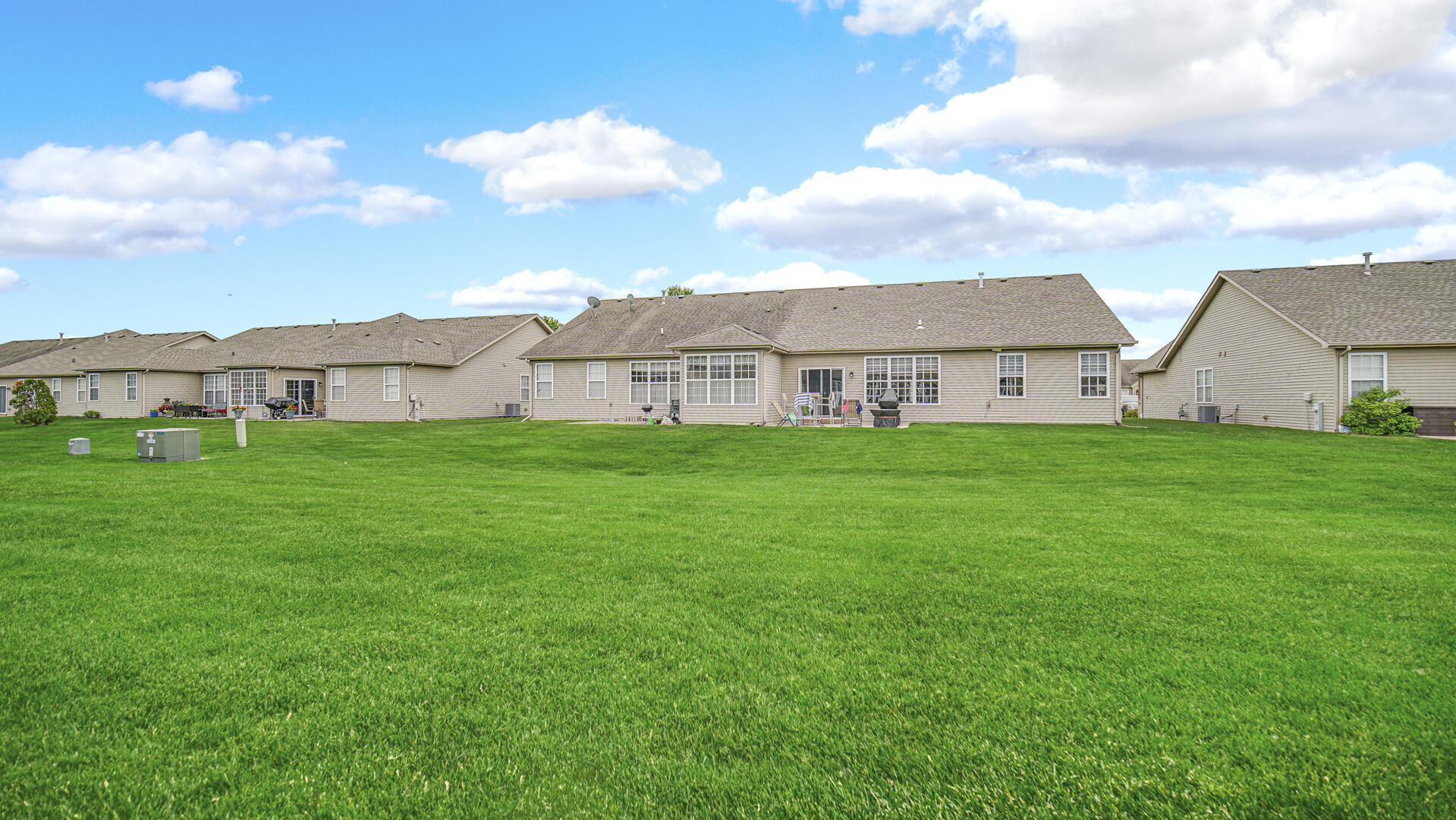 952 Portrait Place, Dyer, IN 46311; Image #23