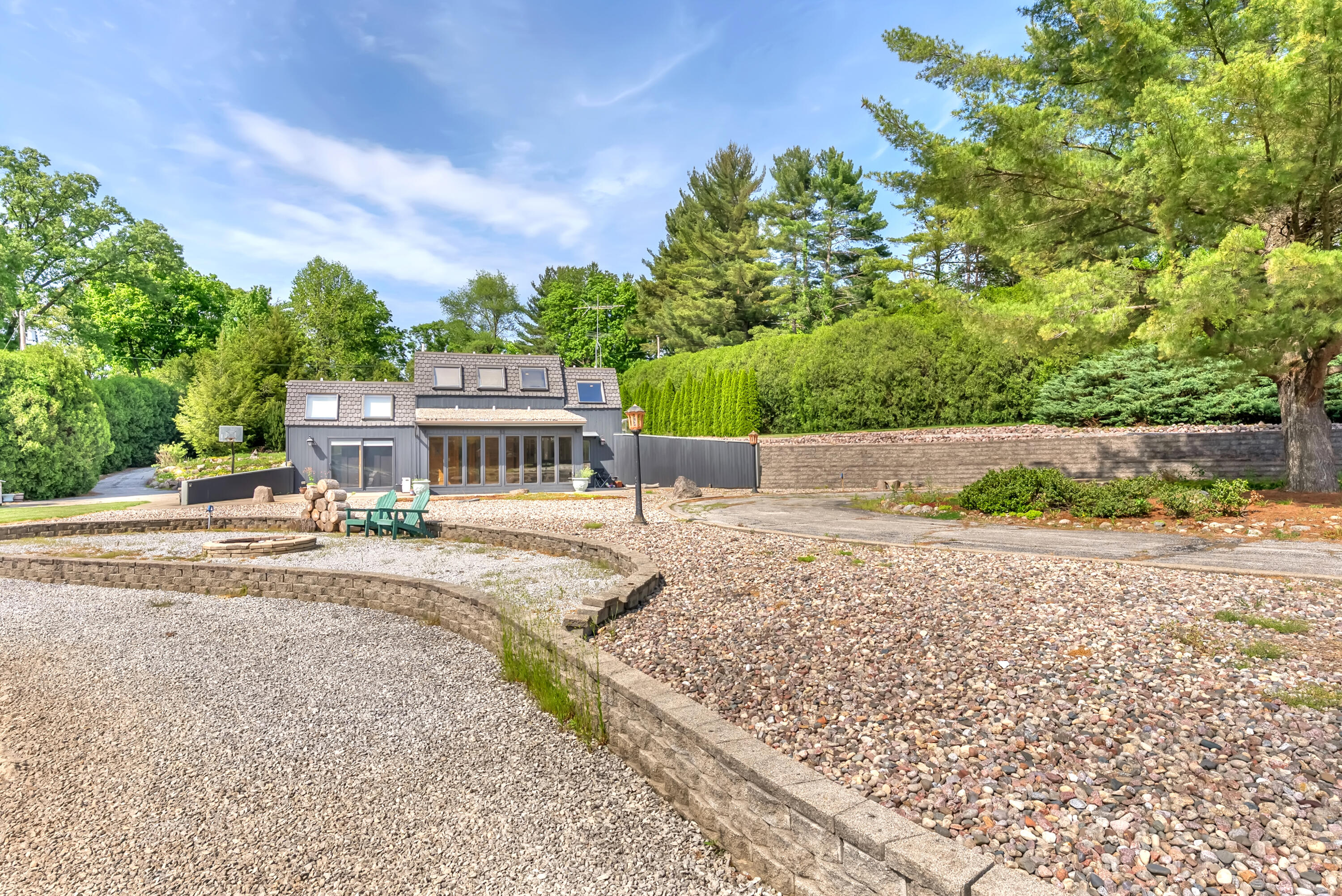 10 S Vine Drive, Hebron, IN 46341; Image #12