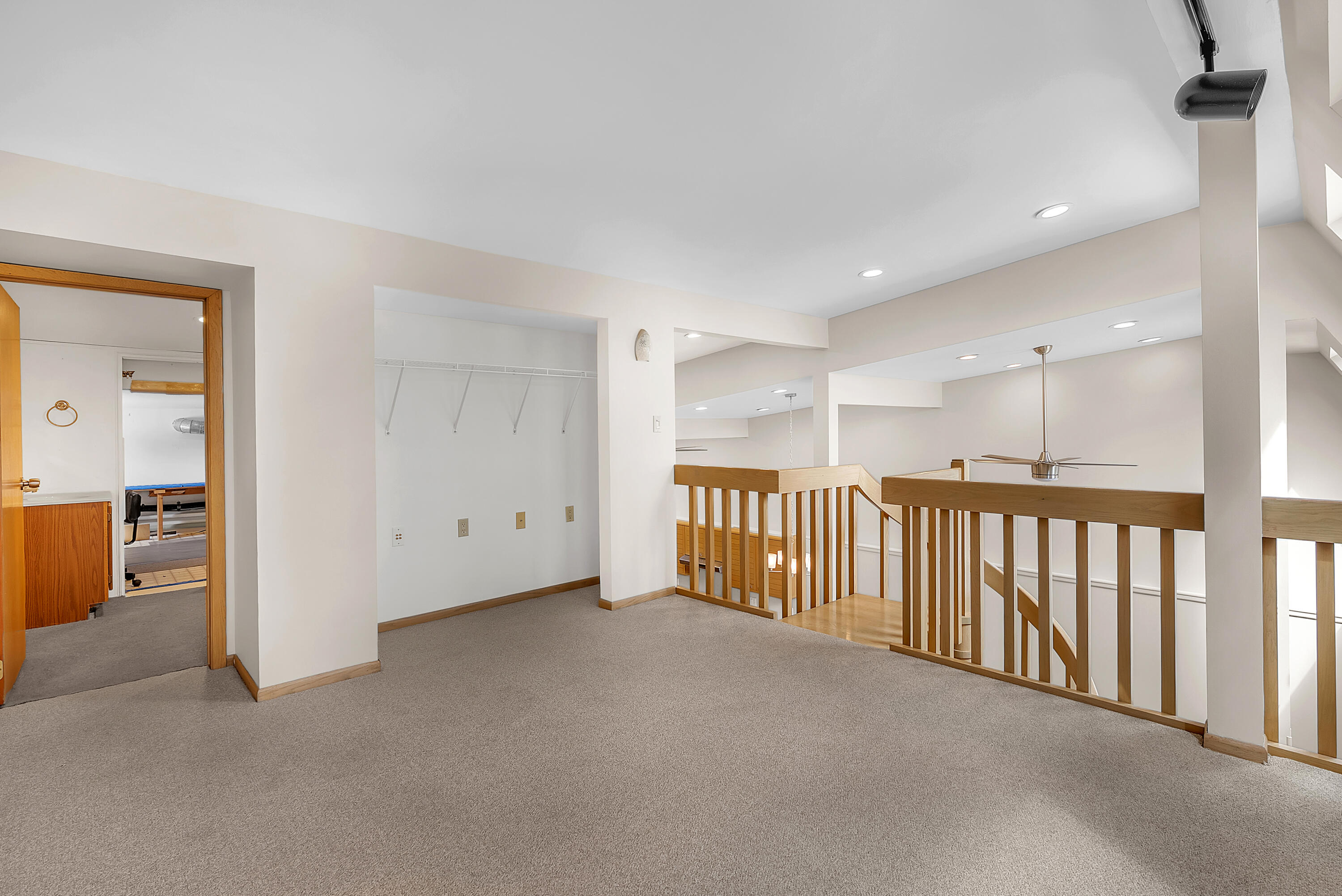 10 S Vine Drive, Hebron, IN 46341; Image #45