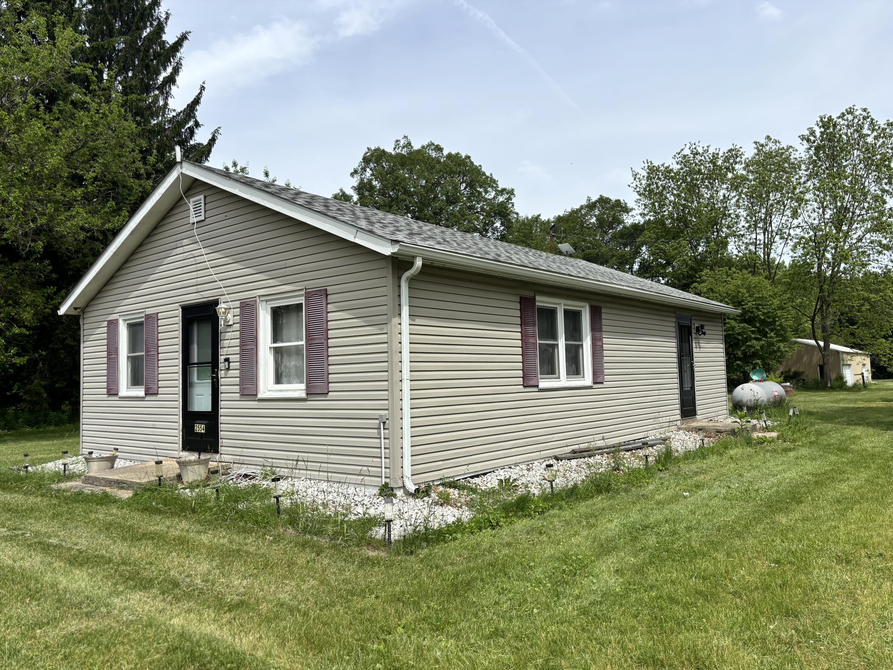 2554 E 400 N, Rensselaer, IN 47978; Image #64