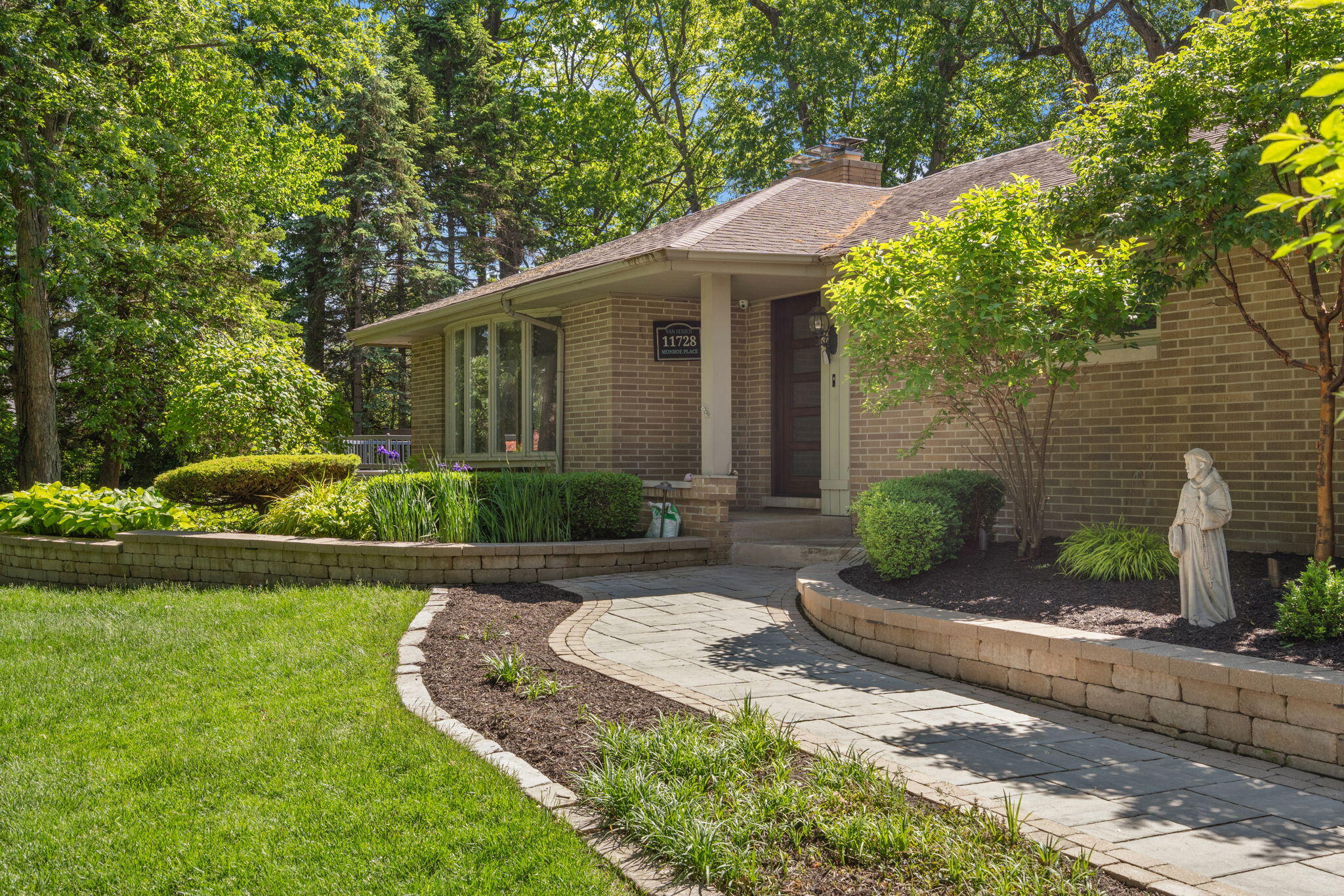 11728 Monroe Place, Crown Point, IN 46307; Image #5