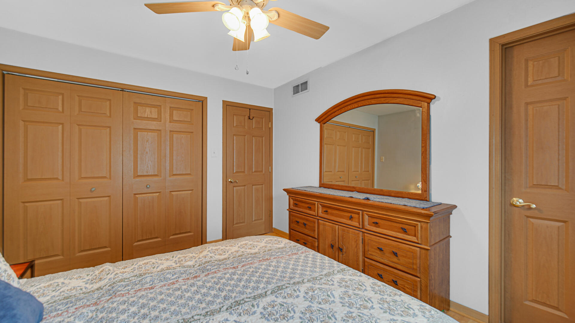 329 Dogwood Street NW, DeMotte, IN 46310; Image #19