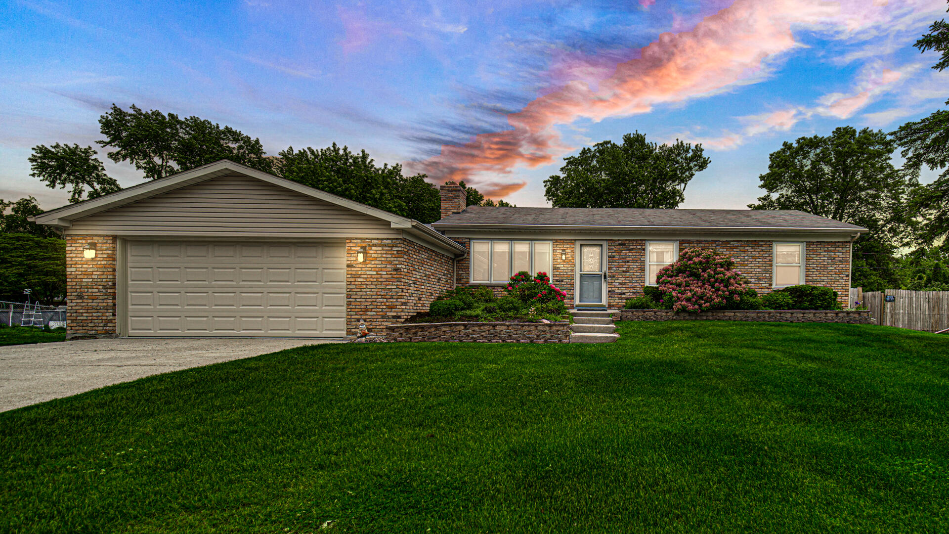 329 Dogwood Street NW, DeMotte, IN 46310; Image #2