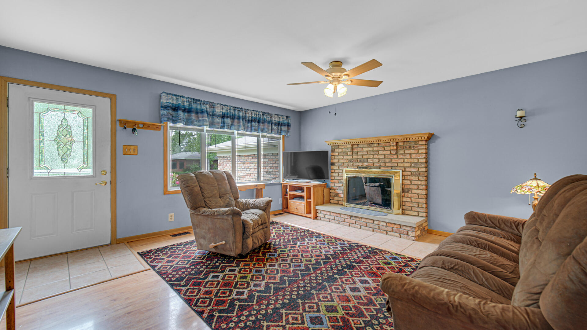 329 Dogwood Street NW, DeMotte, IN 46310; Image #4