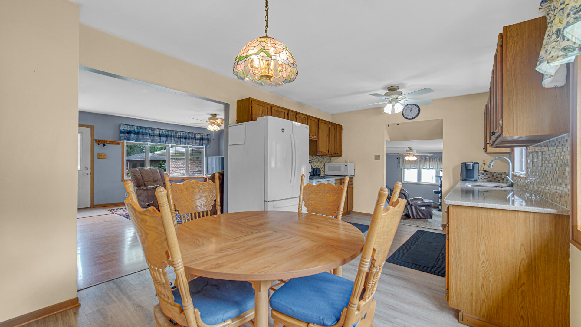 329 Dogwood Street NW, DeMotte, IN 46310; Image #8