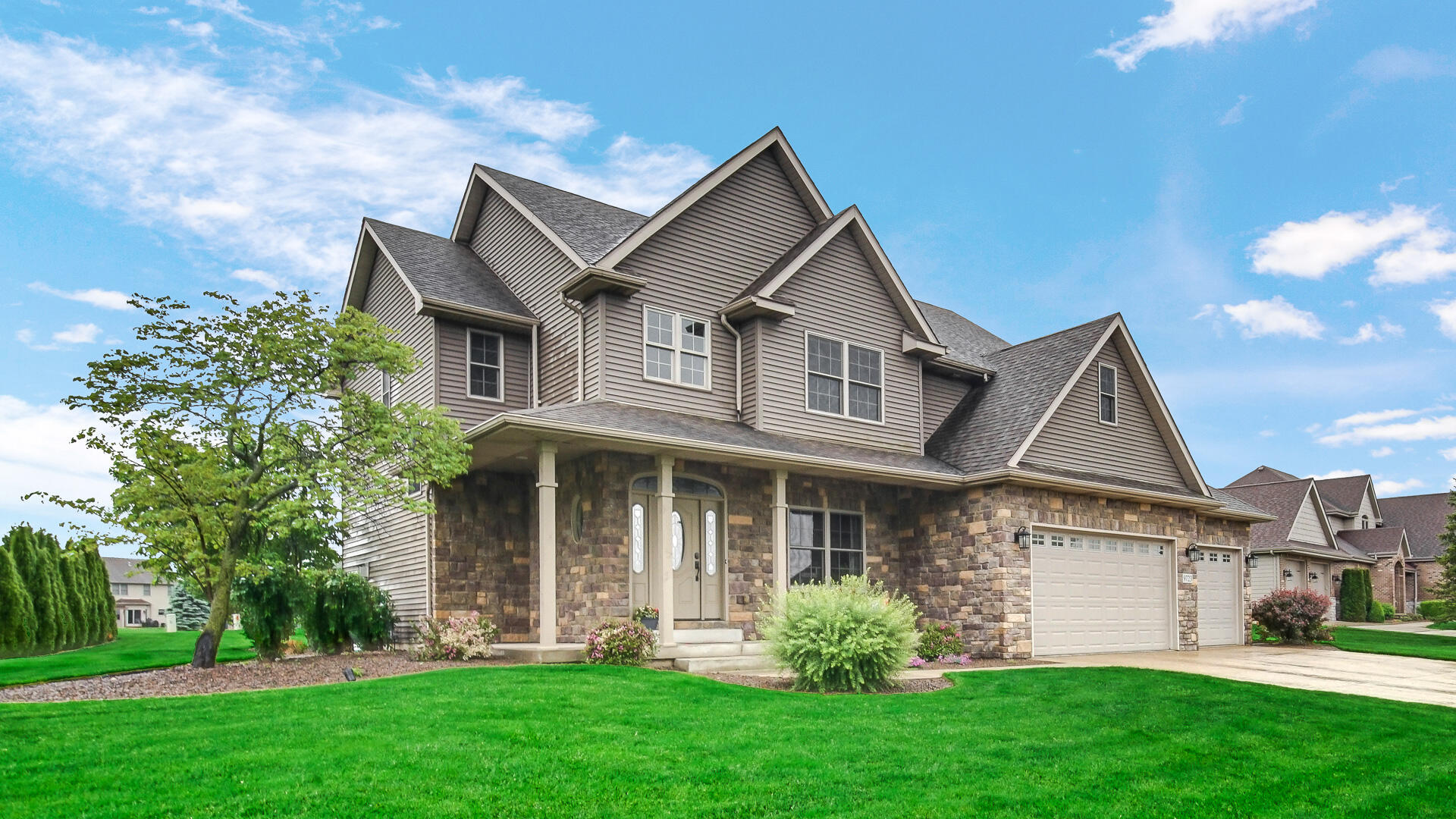 9723 Elle Avenue, St. John, IN 46373; Image #3
