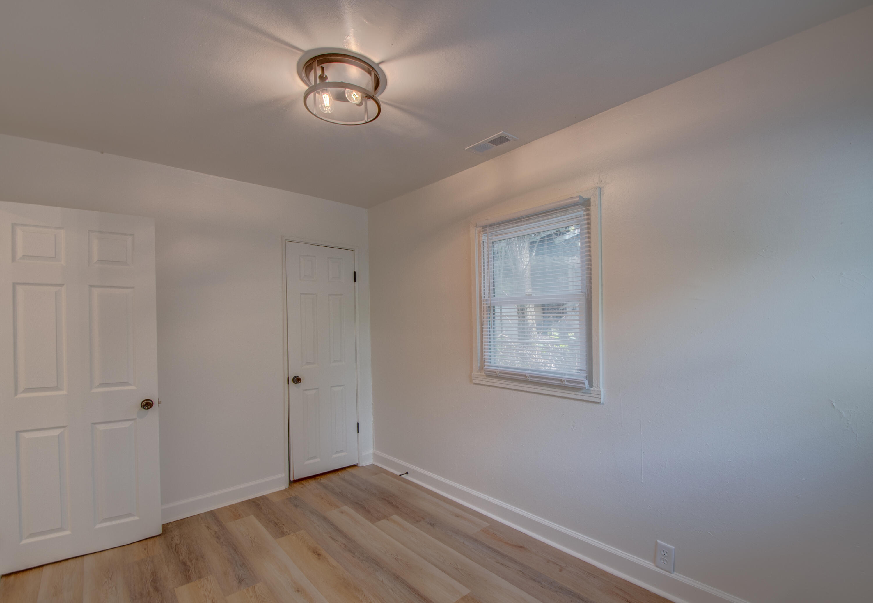 825 E 14th Avenue, Gary, IN 46407; Image #16