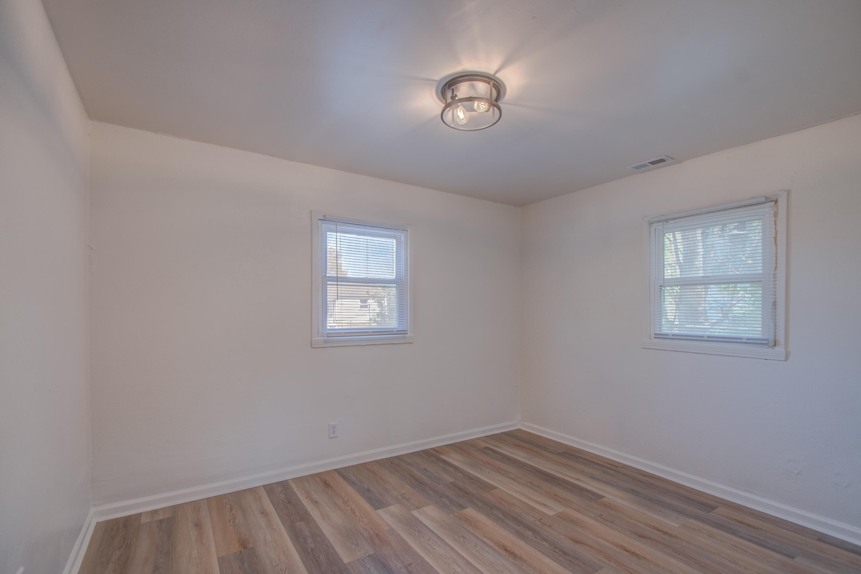 825 E 14th Avenue, Gary, IN 46407; Image #17