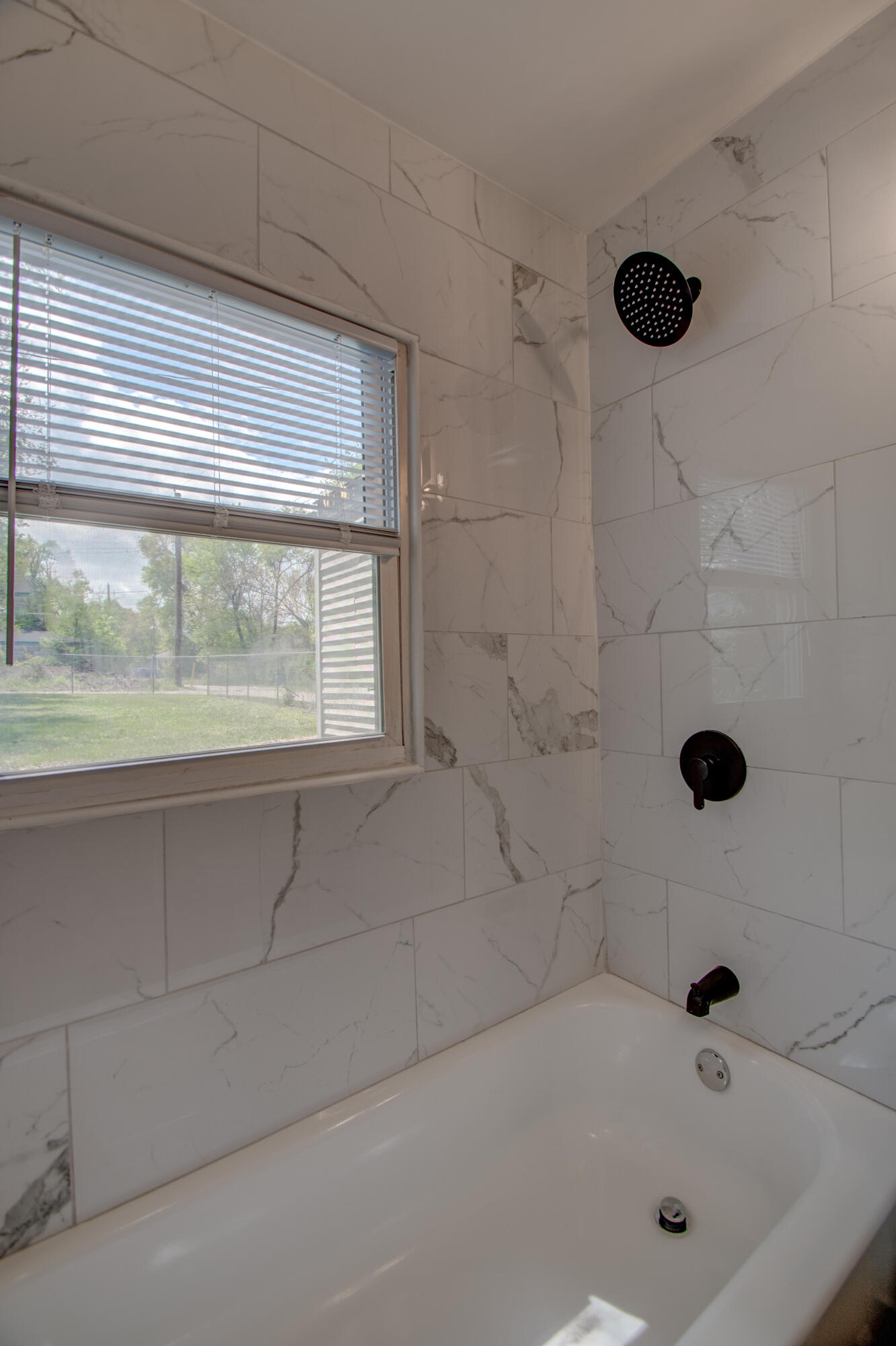 825 E 14th Avenue, Gary, IN 46407; Image #20