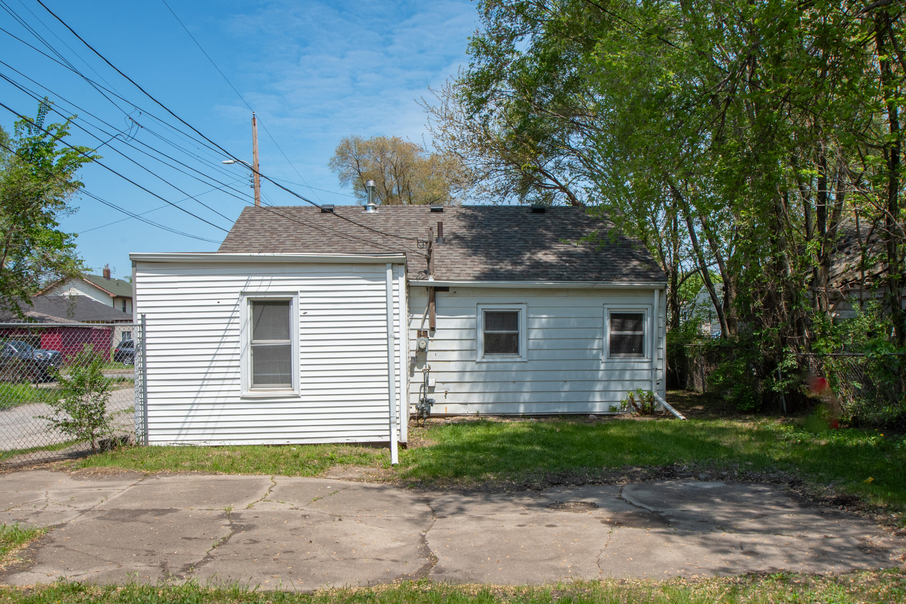 825 E 14th Avenue, Gary, IN 46407; Image #25
