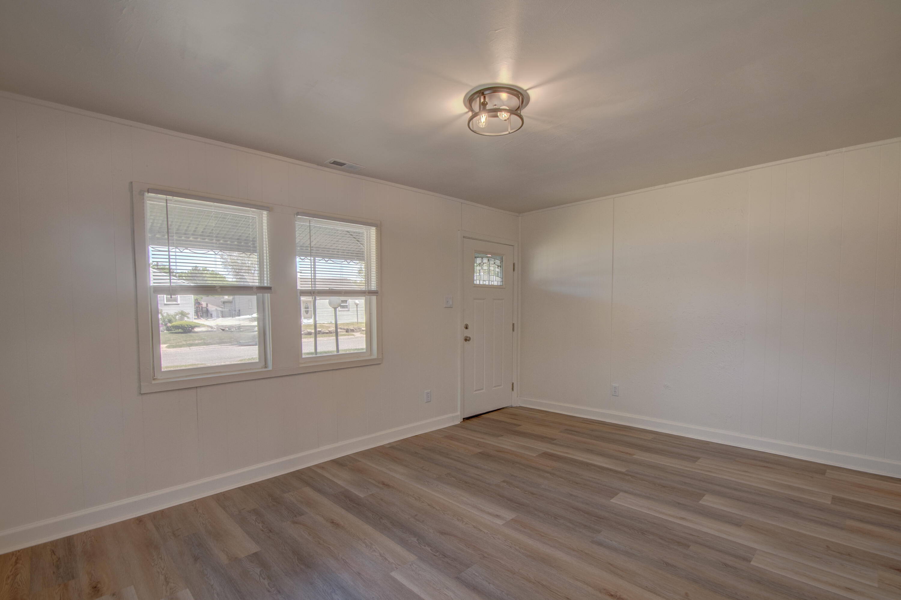 825 E 14th Avenue, Gary, IN 46407; Image #5