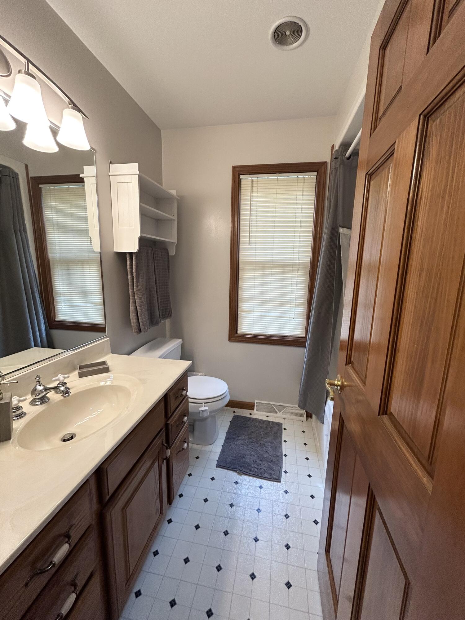 8876 N Lilac Street, DeMotte, IN 46310; Image #14