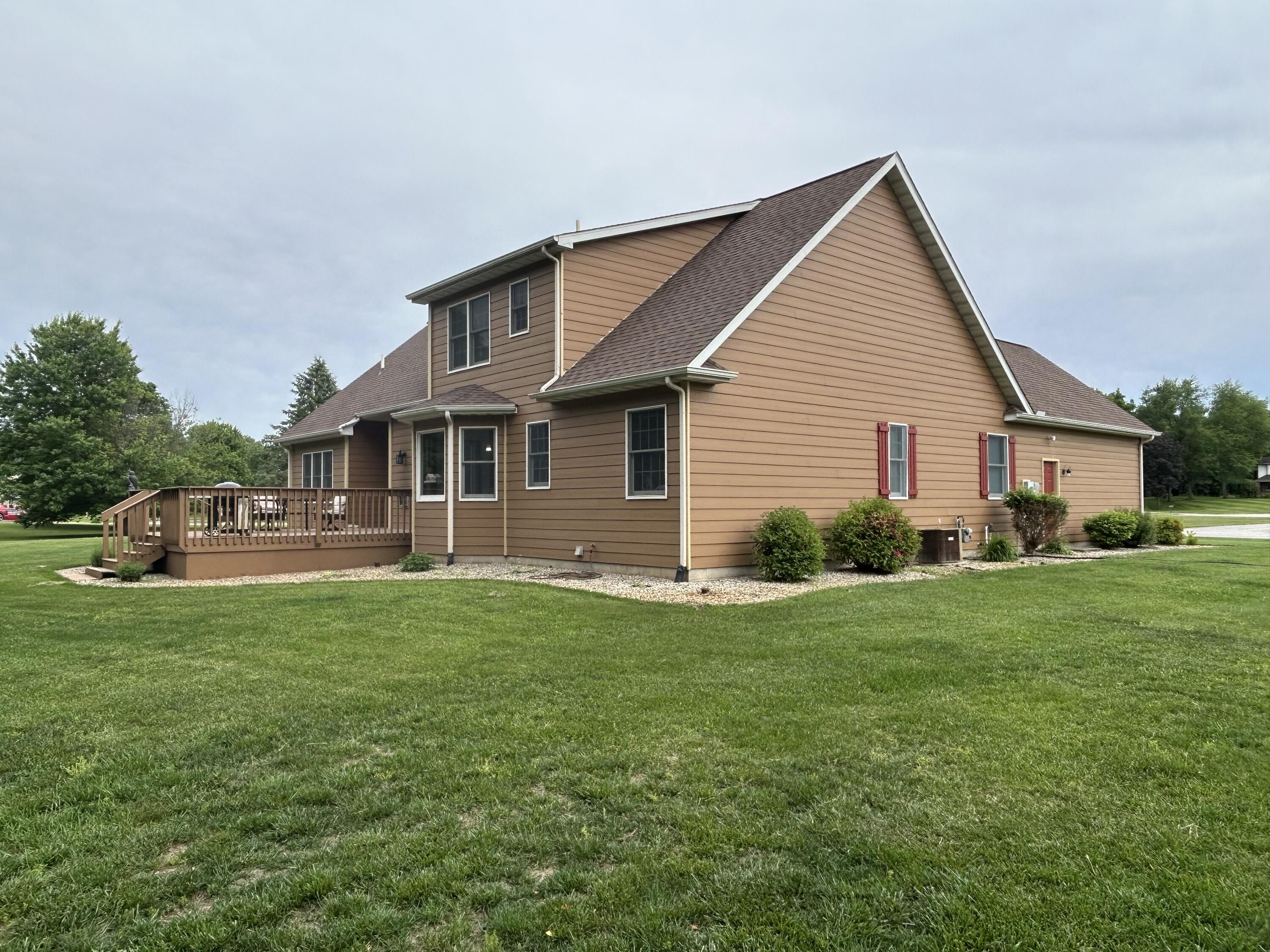 8876 N Lilac Street, DeMotte, IN 46310; Image #4