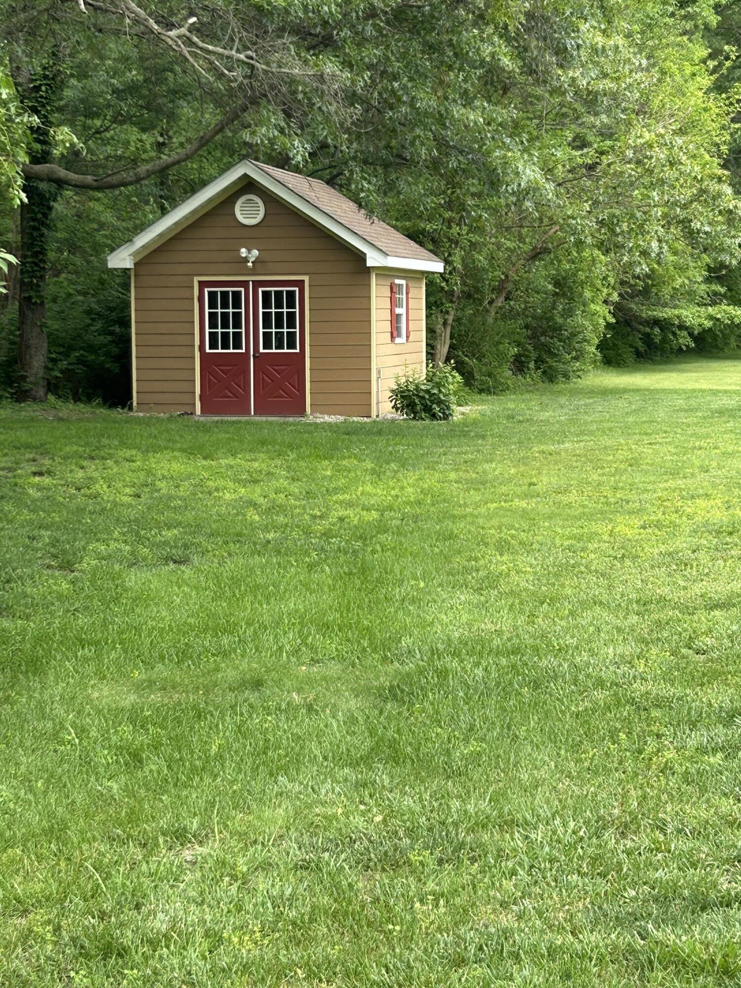 8876 N Lilac Street, DeMotte, IN 46310; Image #7