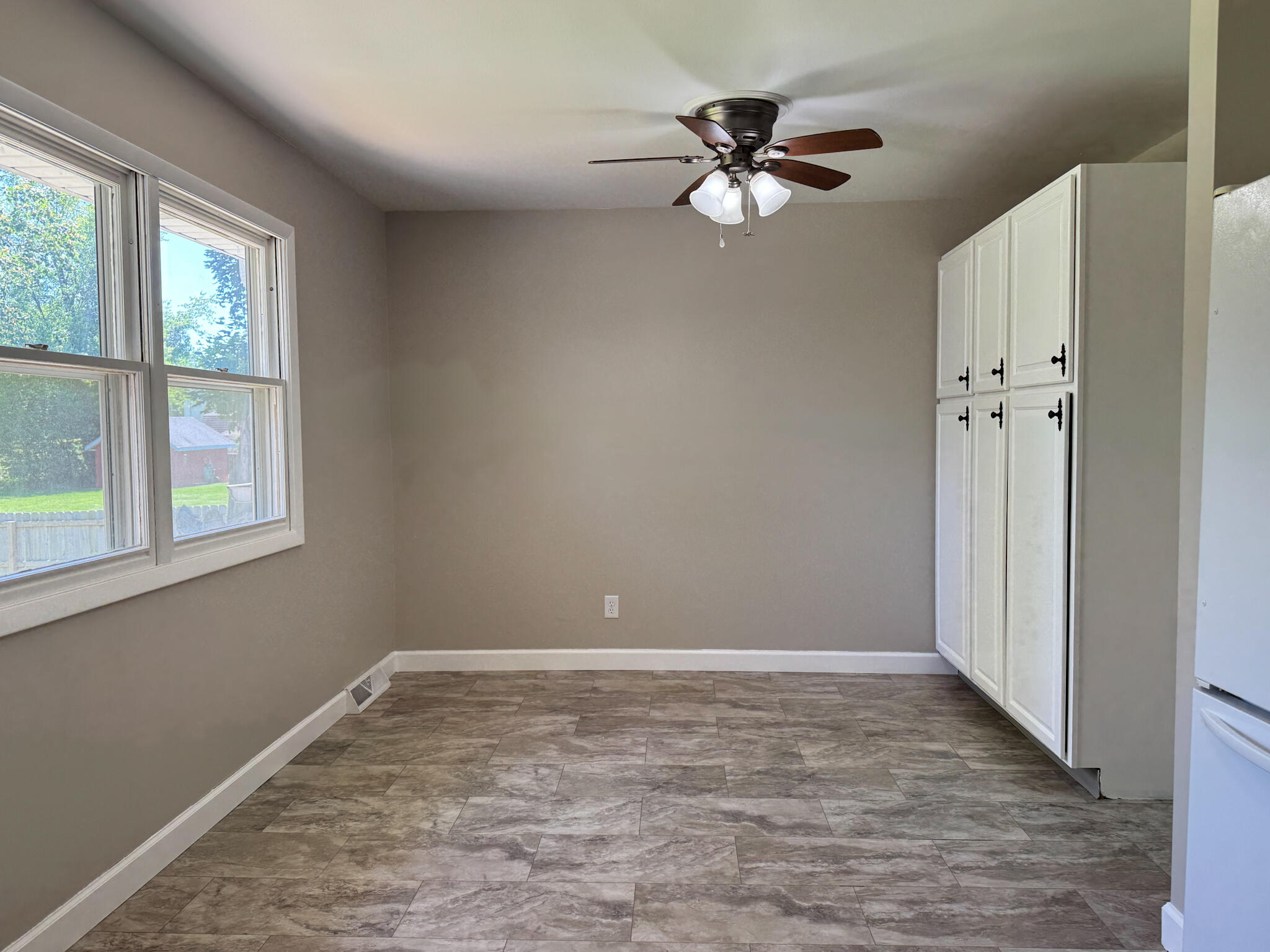 53 Cain Drive, Valparaiso, IN 46383; Image #6