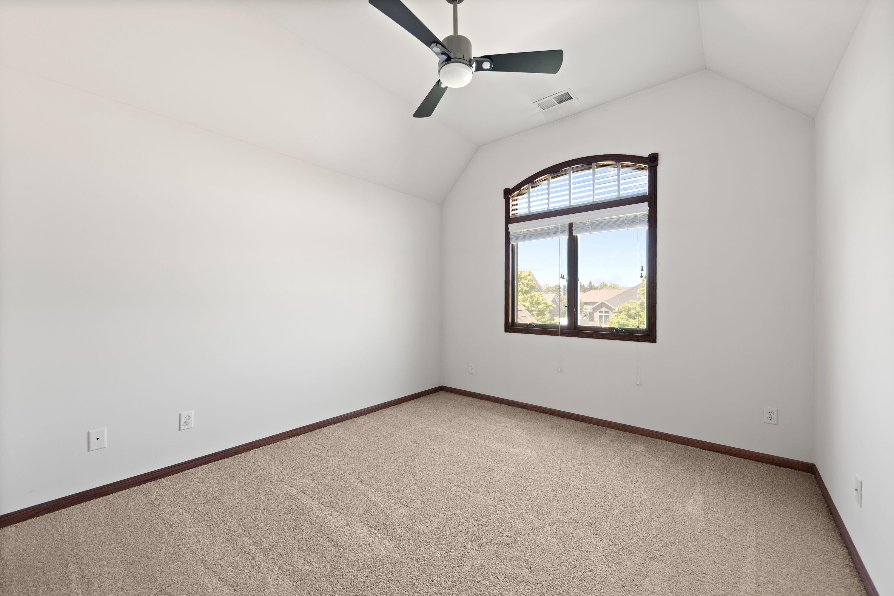 411 Anniston Lane, Schererville, IN 46375; Image #13