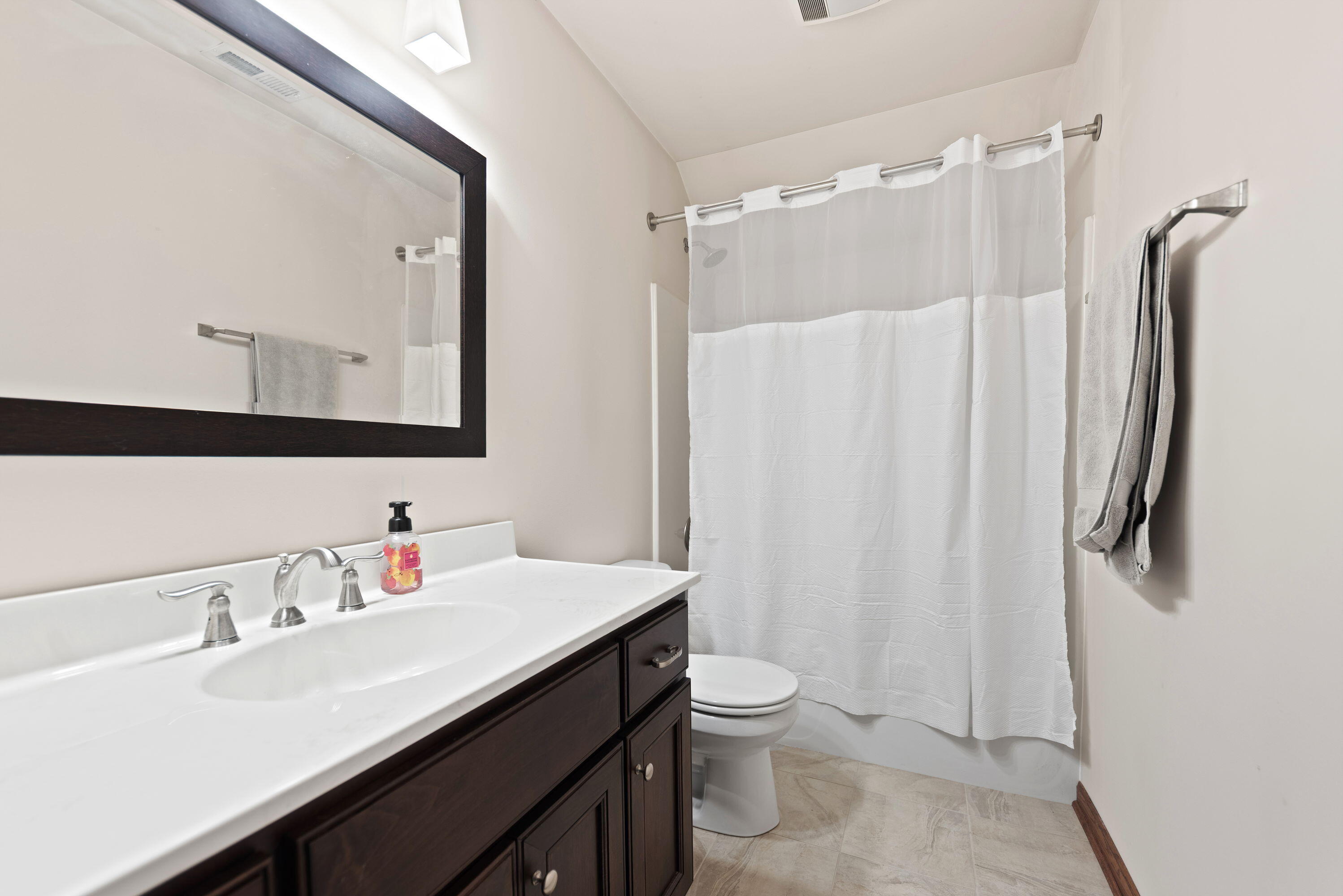411 Anniston Lane, Schererville, IN 46375; Image #14